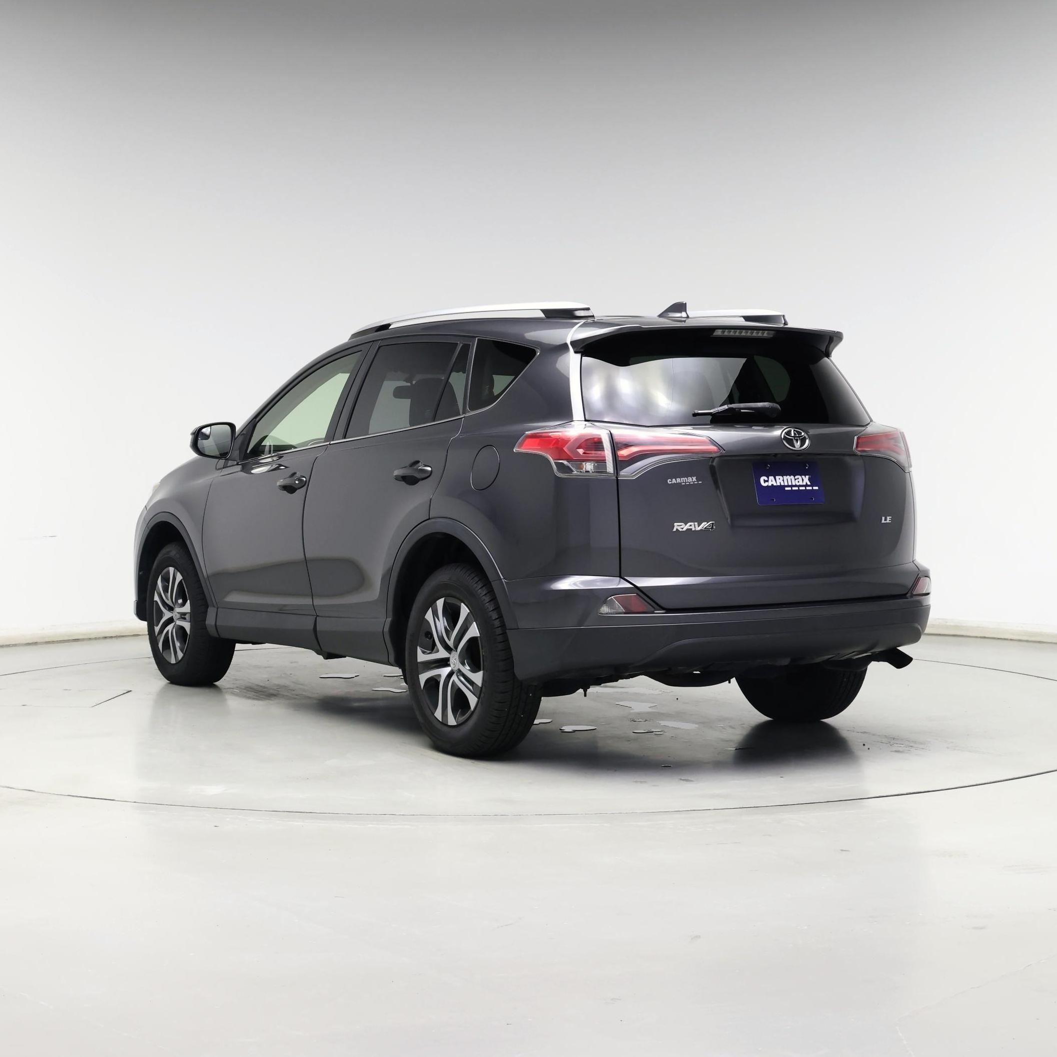 Thumbnail: 2016 Toyota RAV4 - 2