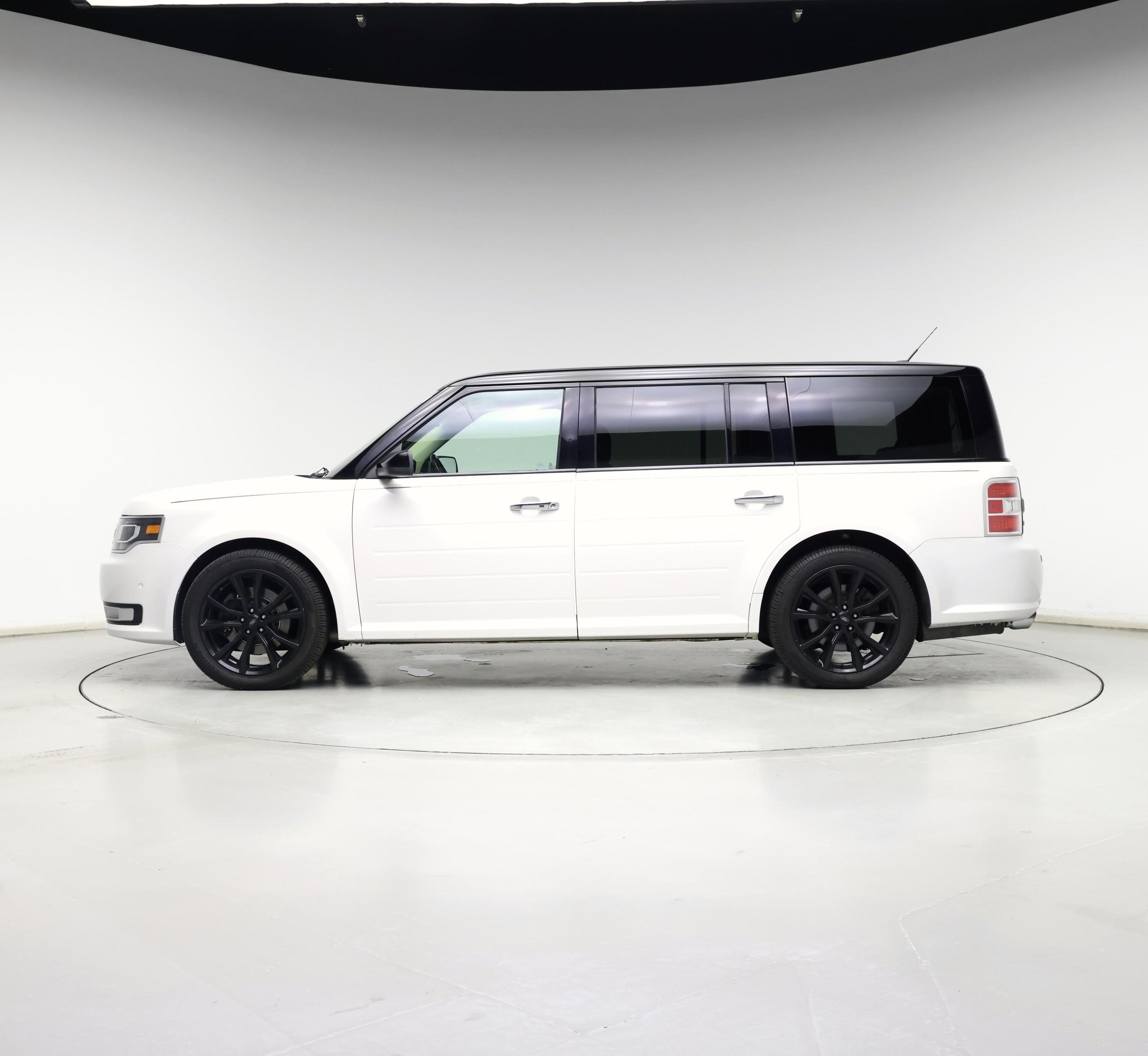 Thumbnail: 2016 Ford Flex - 3