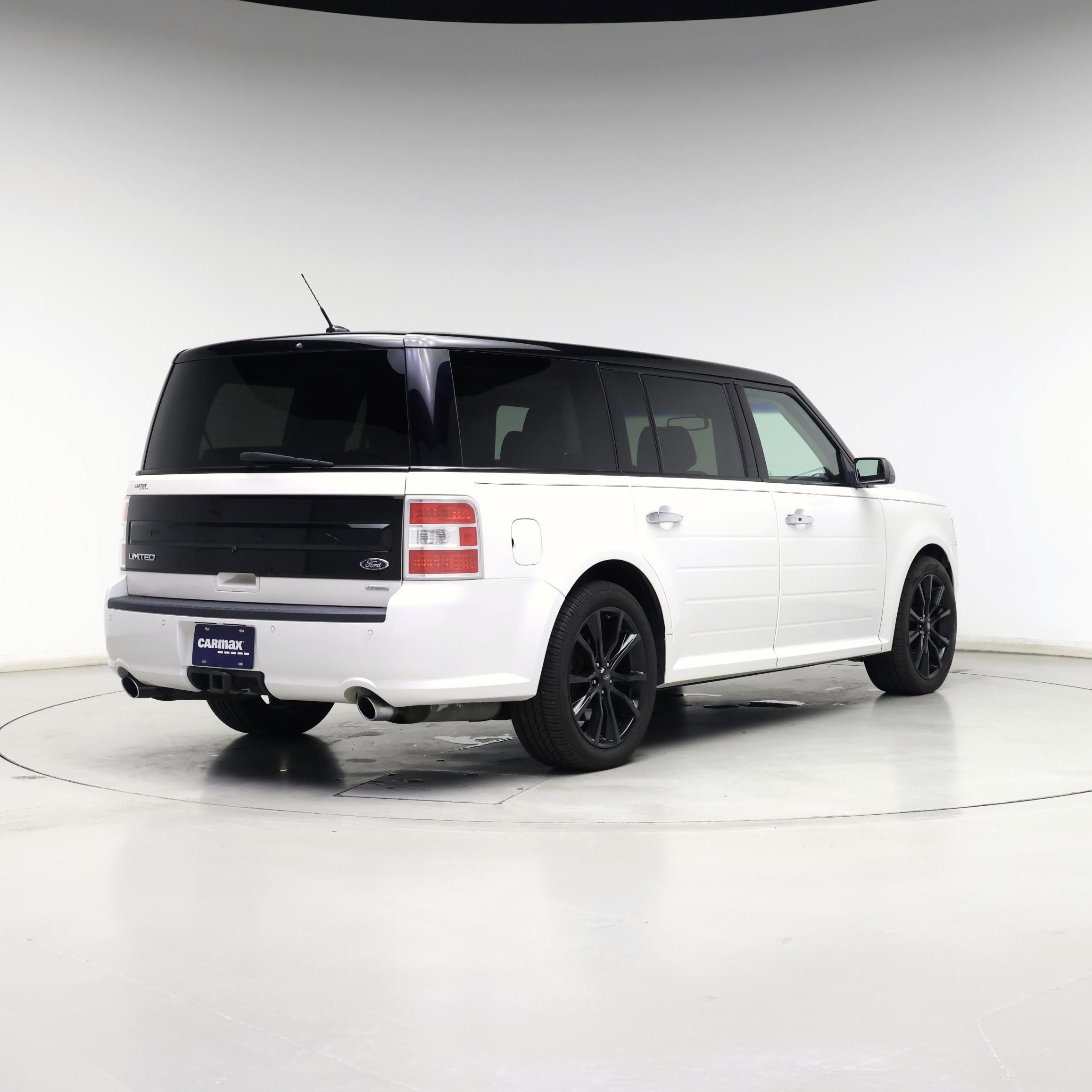 Thumbnail: 2016 Ford Flex - 8