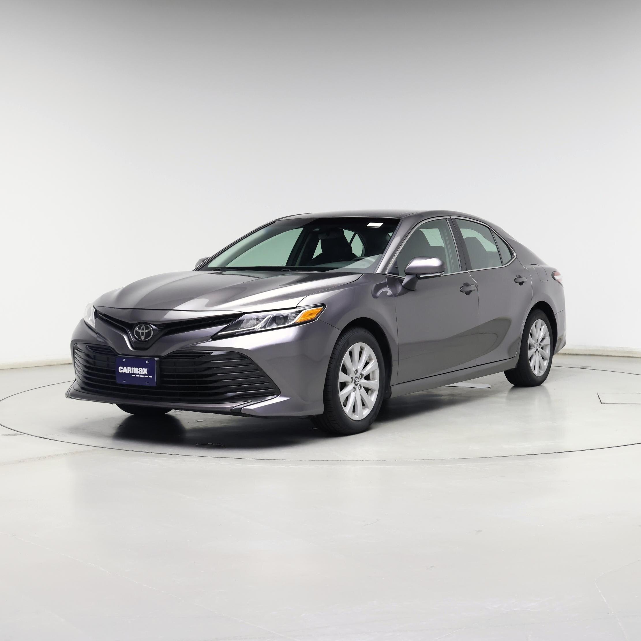 Thumbnail: 2018 Toyota Camry - 4