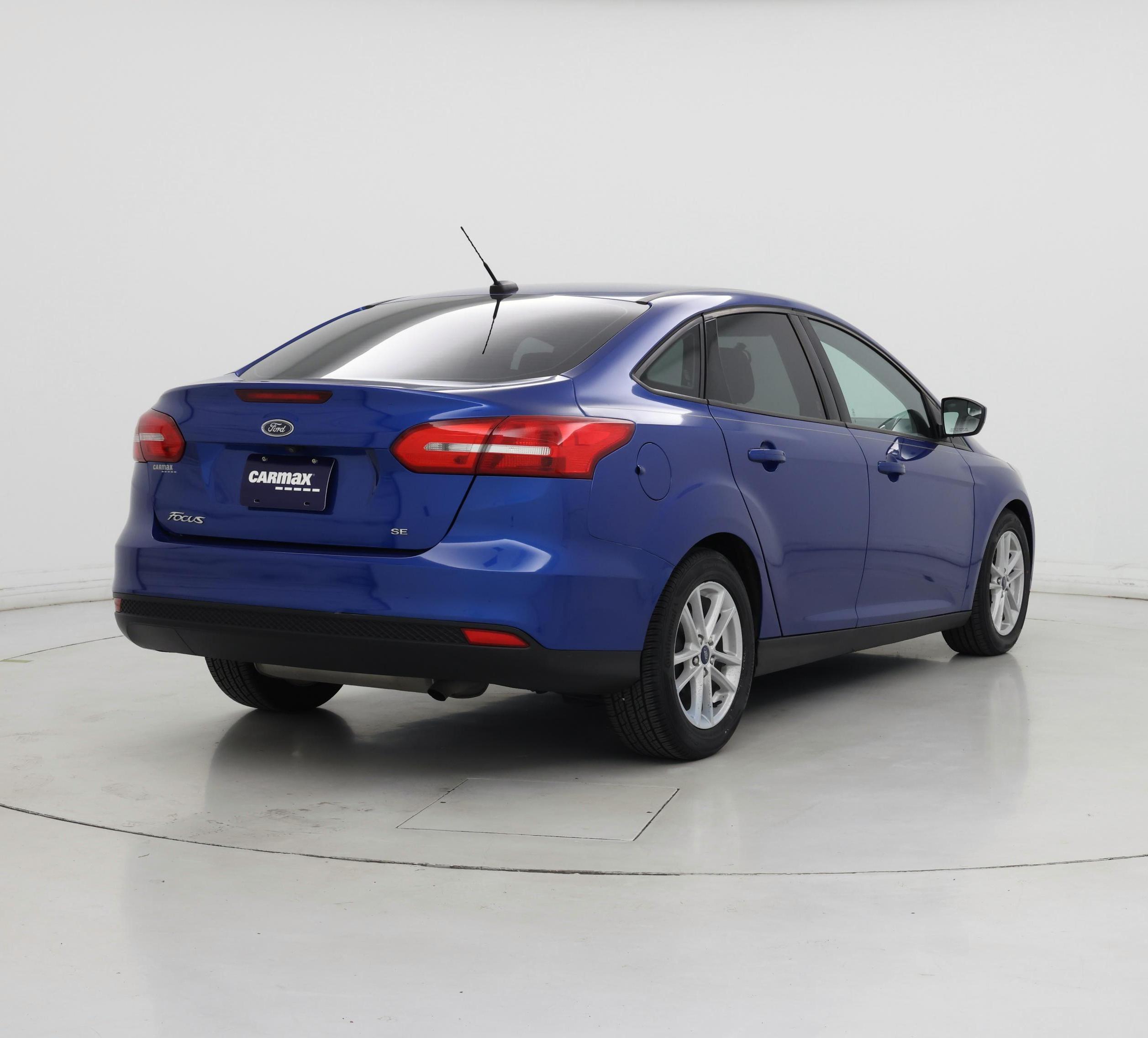 Thumbnail: 2018 Ford Focus - 8