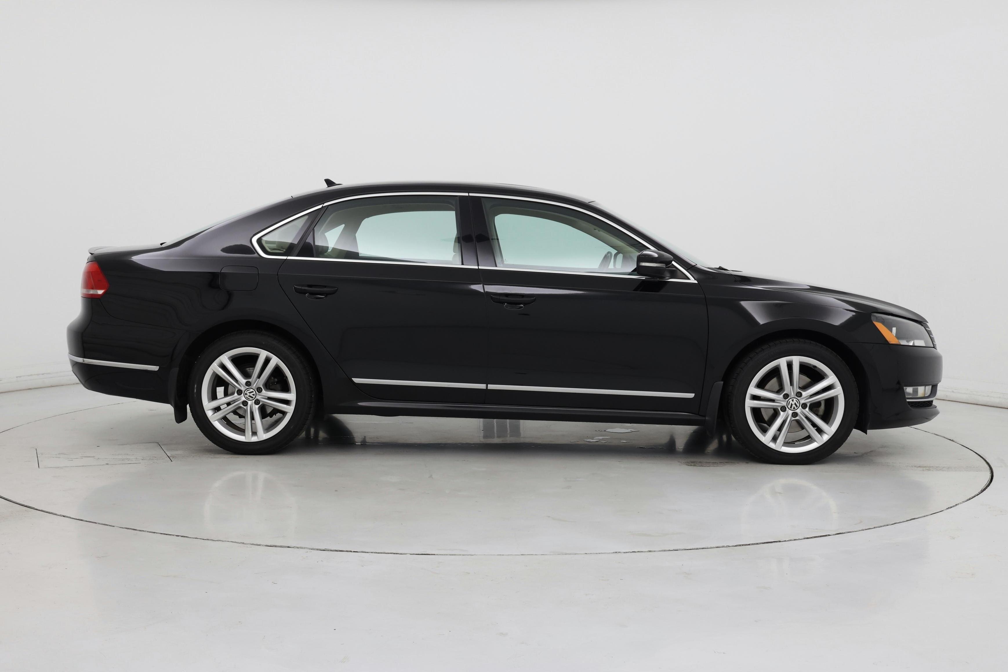 Thumbnail: 2014 Volkswagen Passat - 7