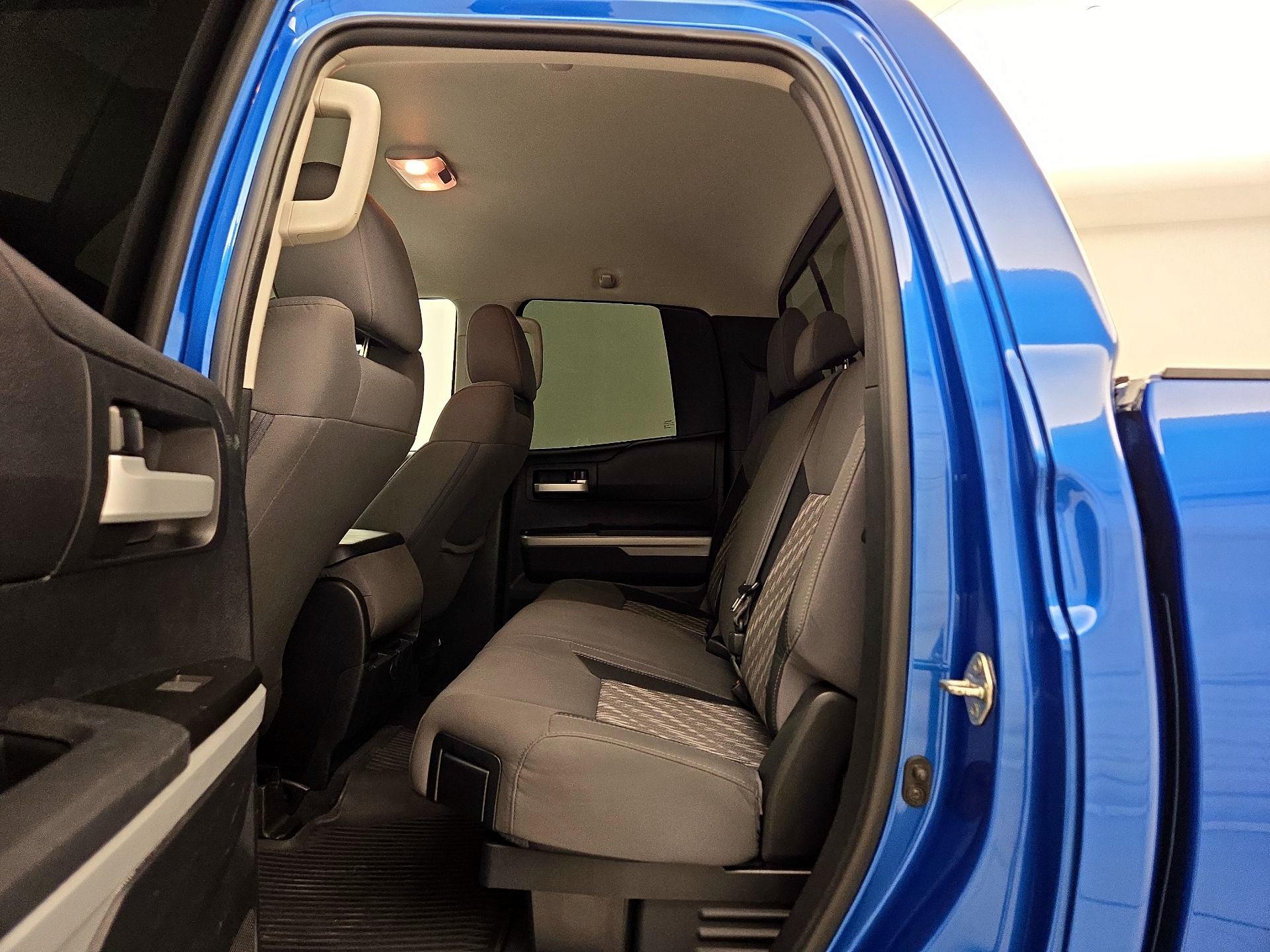Thumbnail: 2018 Toyota Tundra - 19