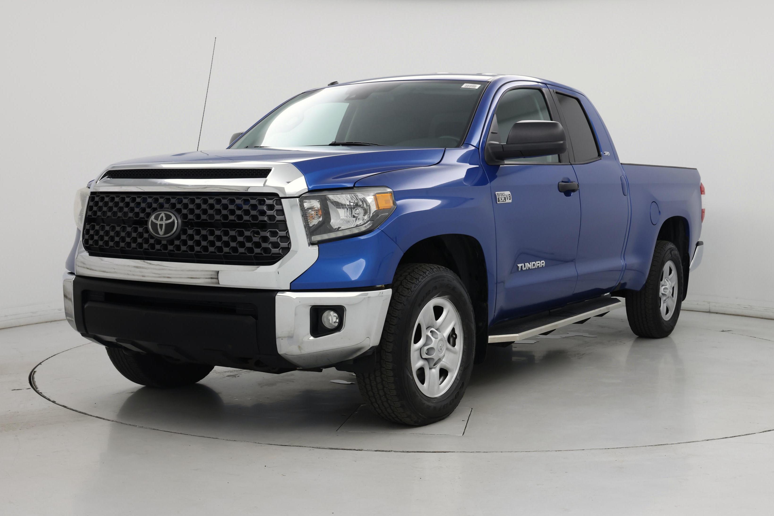 Thumbnail: 2018 Toyota Tundra - 4