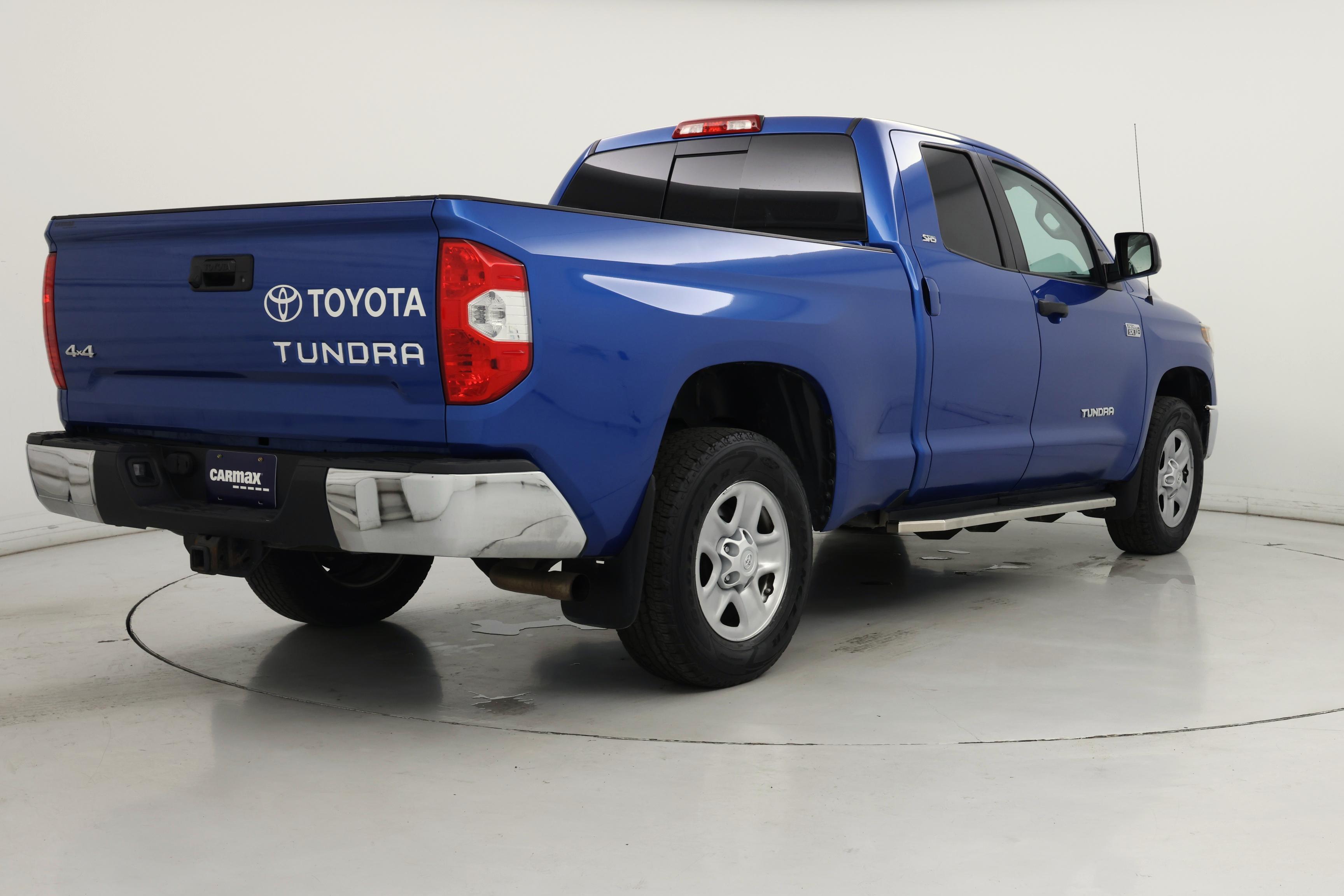 Thumbnail: 2018 Toyota Tundra - 8