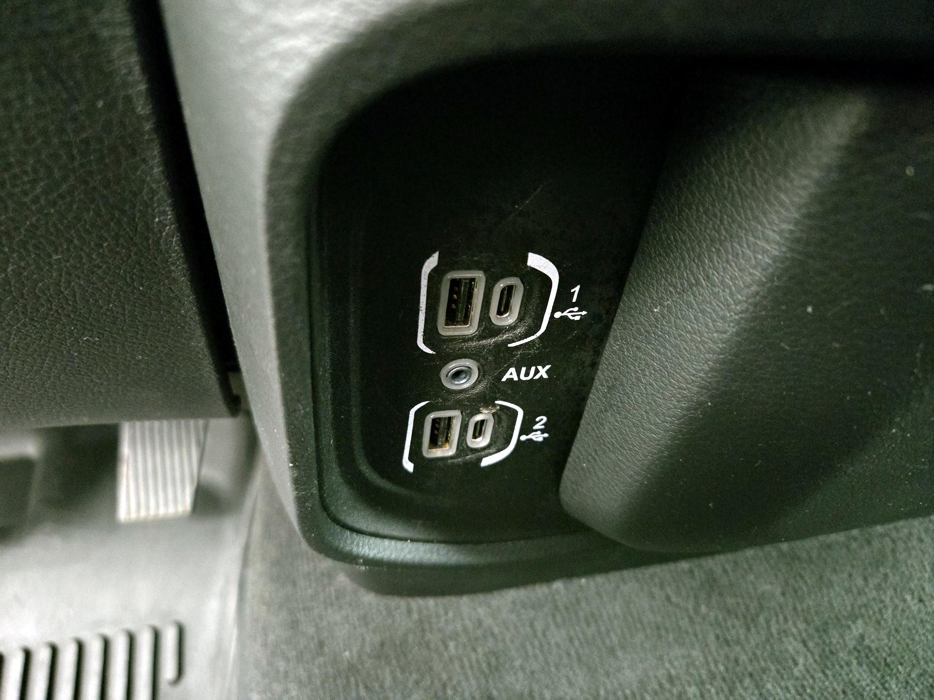 Thumbnail: 2022 RAM 1500 - 18