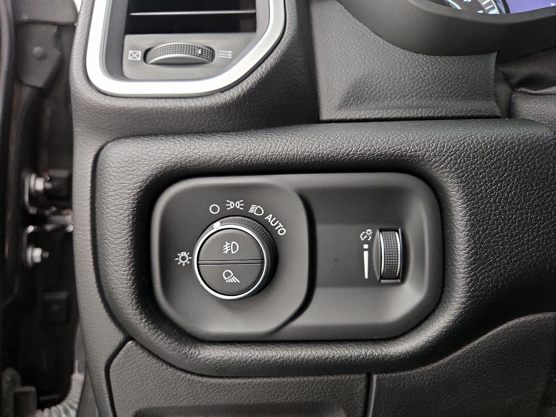 Thumbnail: 2022 RAM 1500 - 13