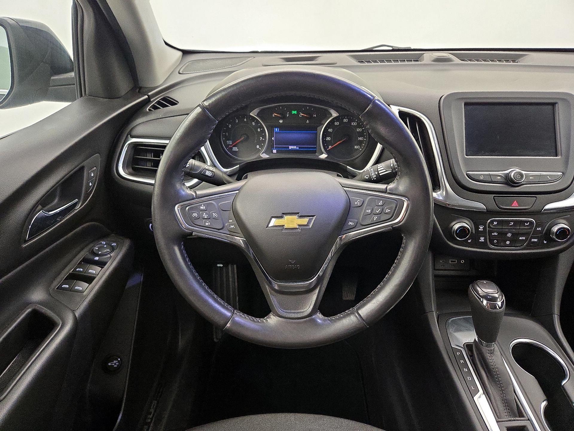 Thumbnail: 2020 Chevrolet Equinox - 10