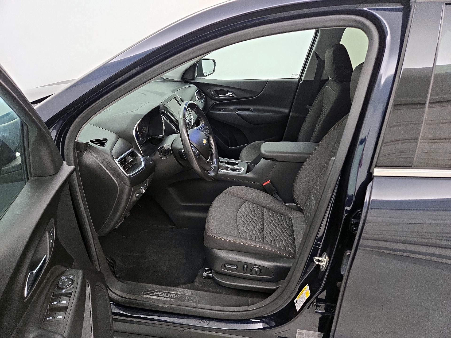 Thumbnail: 2020 Chevrolet Equinox - 11