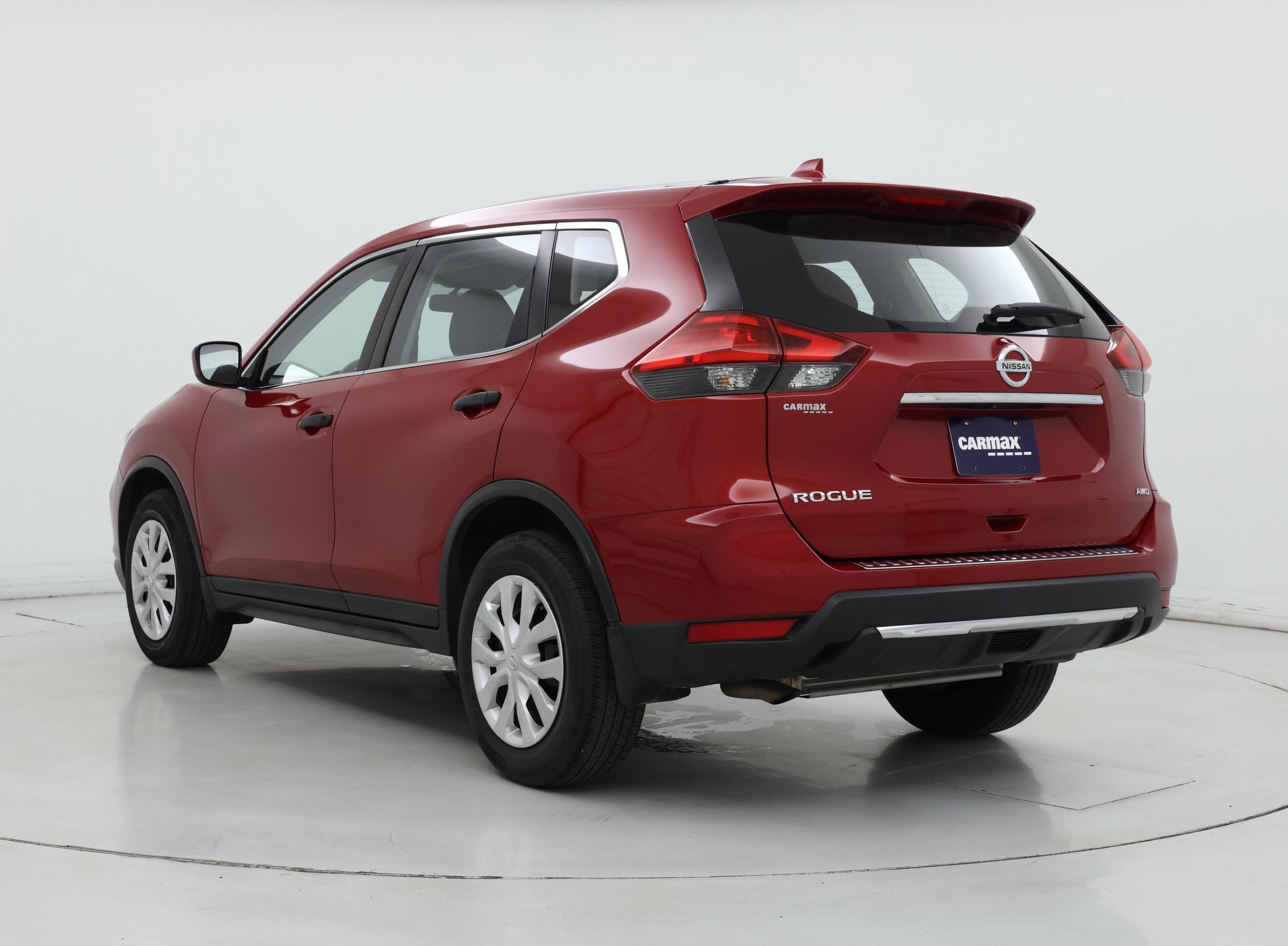Thumbnail: 2017 Nissan Rogue - 2