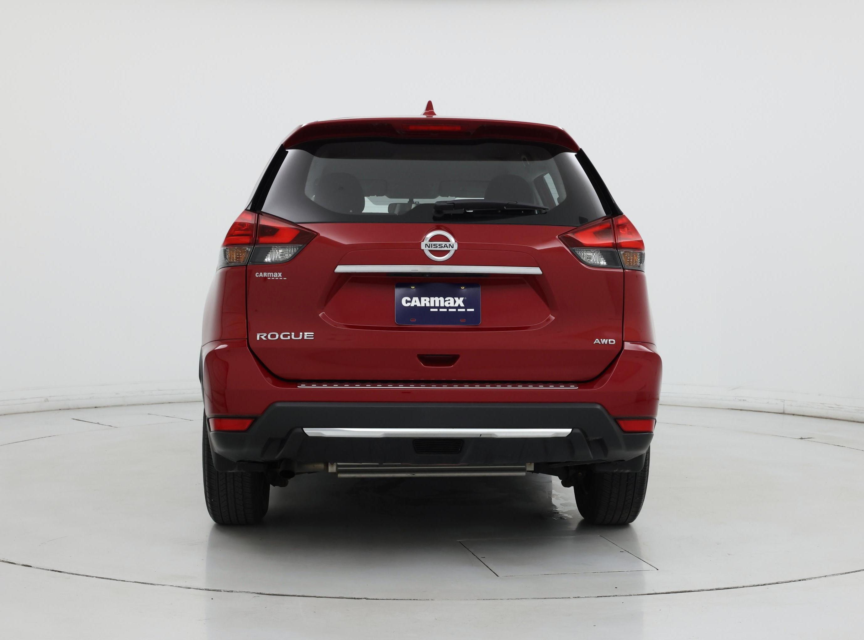 Thumbnail: 2017 Nissan Rogue - 6