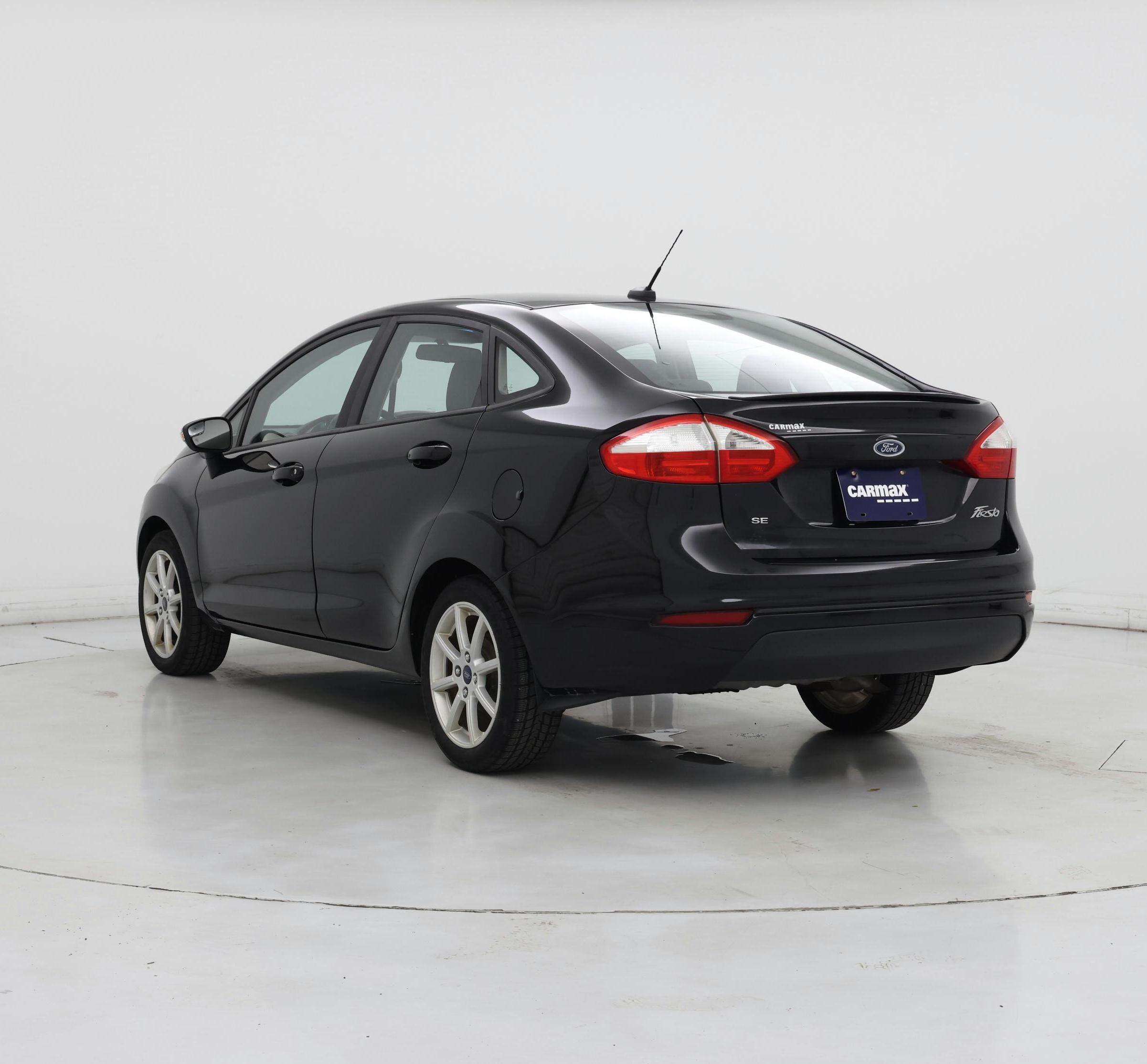 Thumbnail: 2016 Ford Fiesta - 2