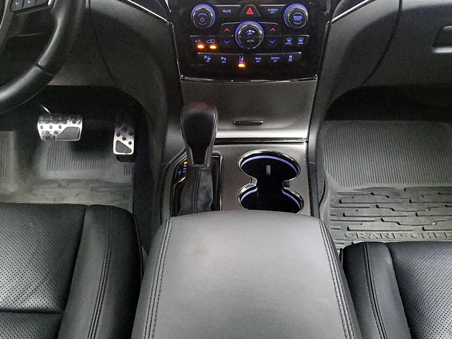 Thumbnail: 2021 Jeep Grand Cherokee - 18