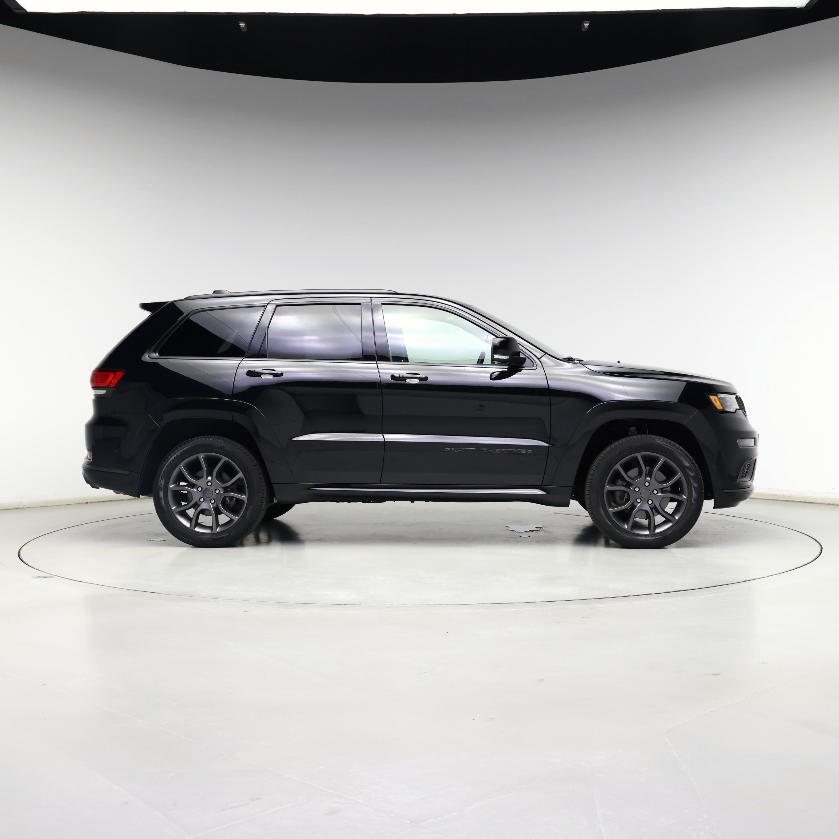 Thumbnail: 2021 Jeep Grand Cherokee - 7