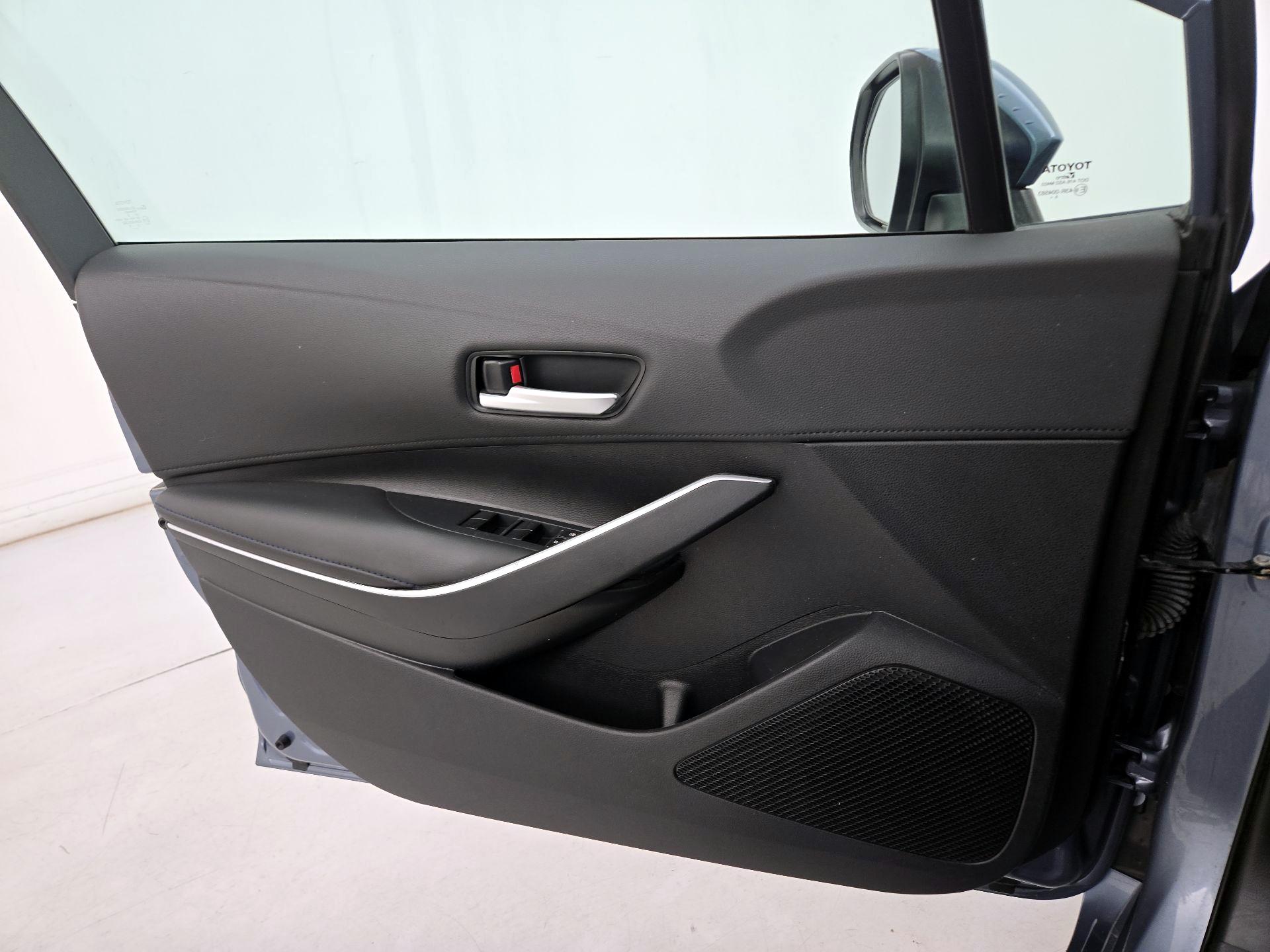 Thumbnail: 2020 Toyota Corolla - 12