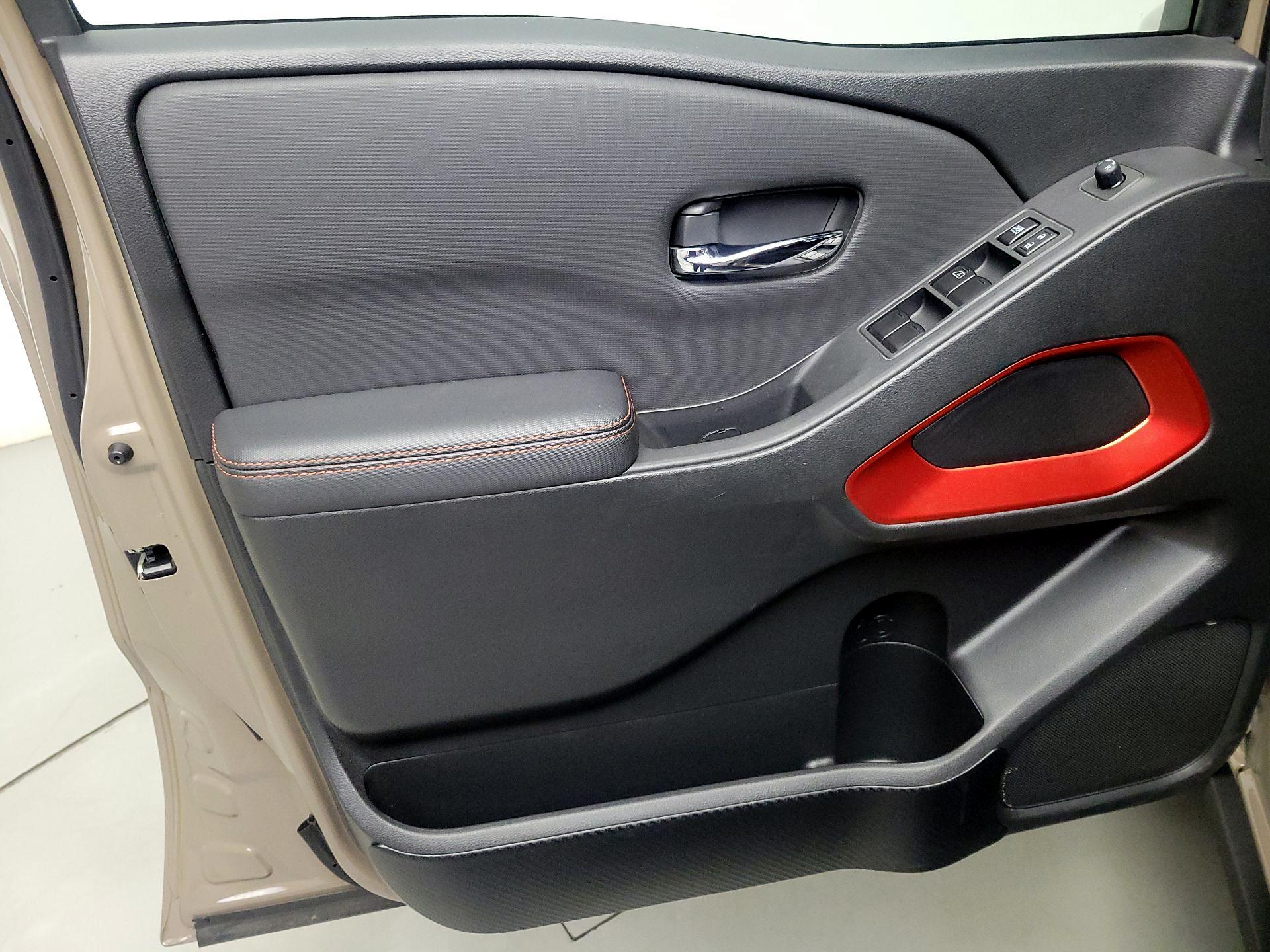 Thumbnail: 2022 Nissan Frontier - 12