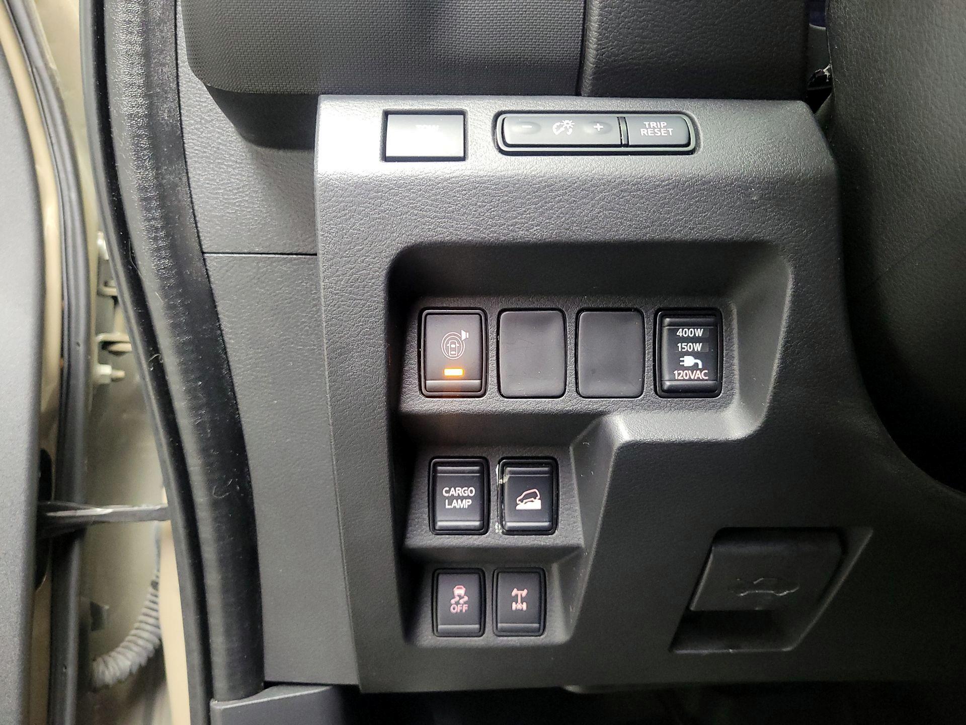 Thumbnail: 2022 Nissan Frontier - 13