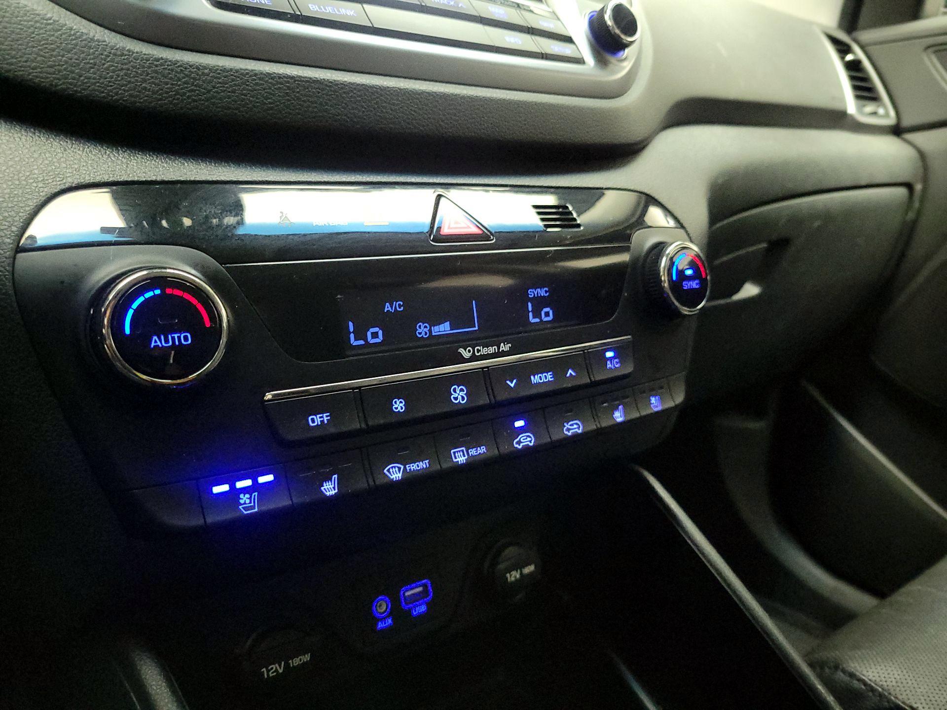 Thumbnail: 2016 Hyundai Tucson - 17