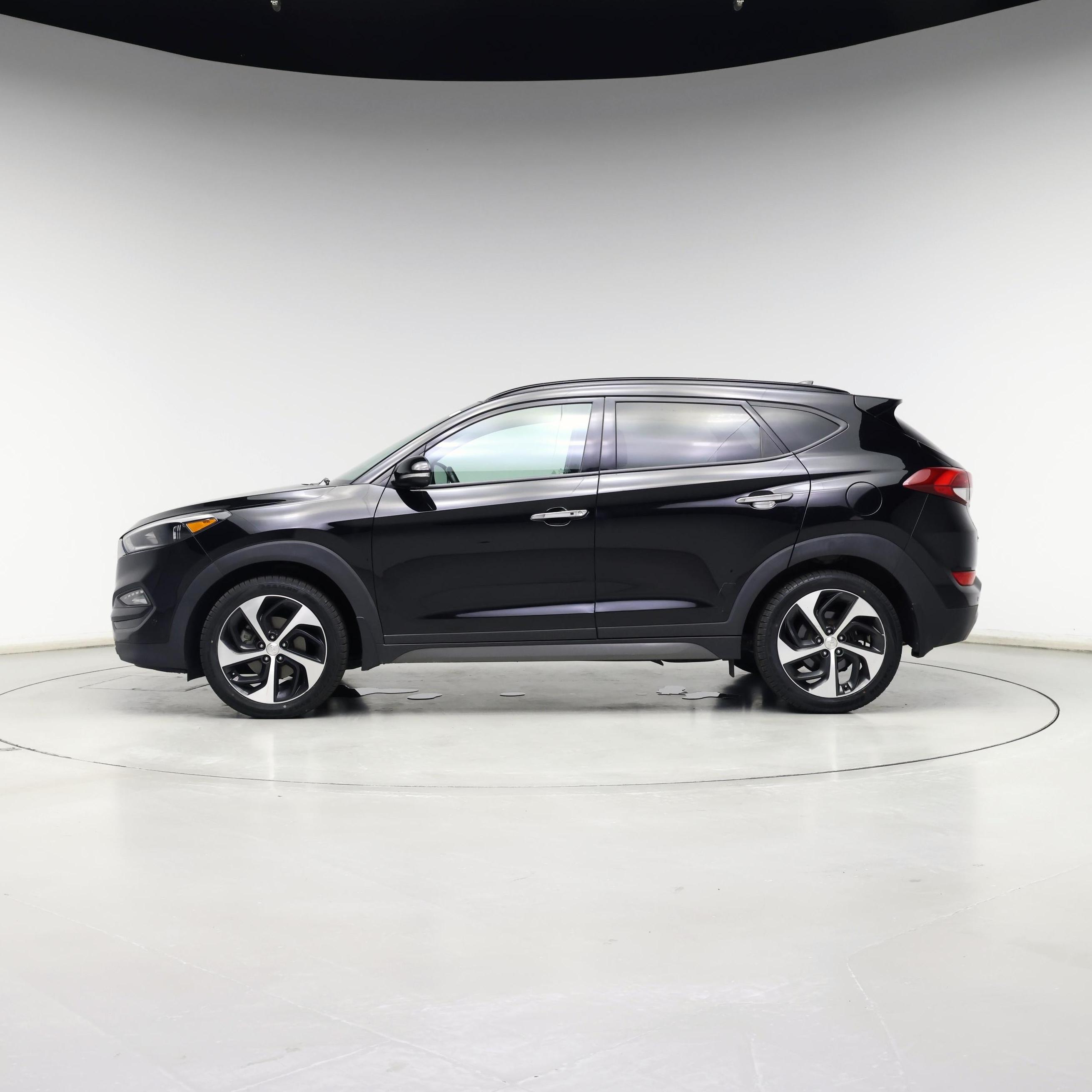 Thumbnail: 2016 Hyundai Tucson - 3