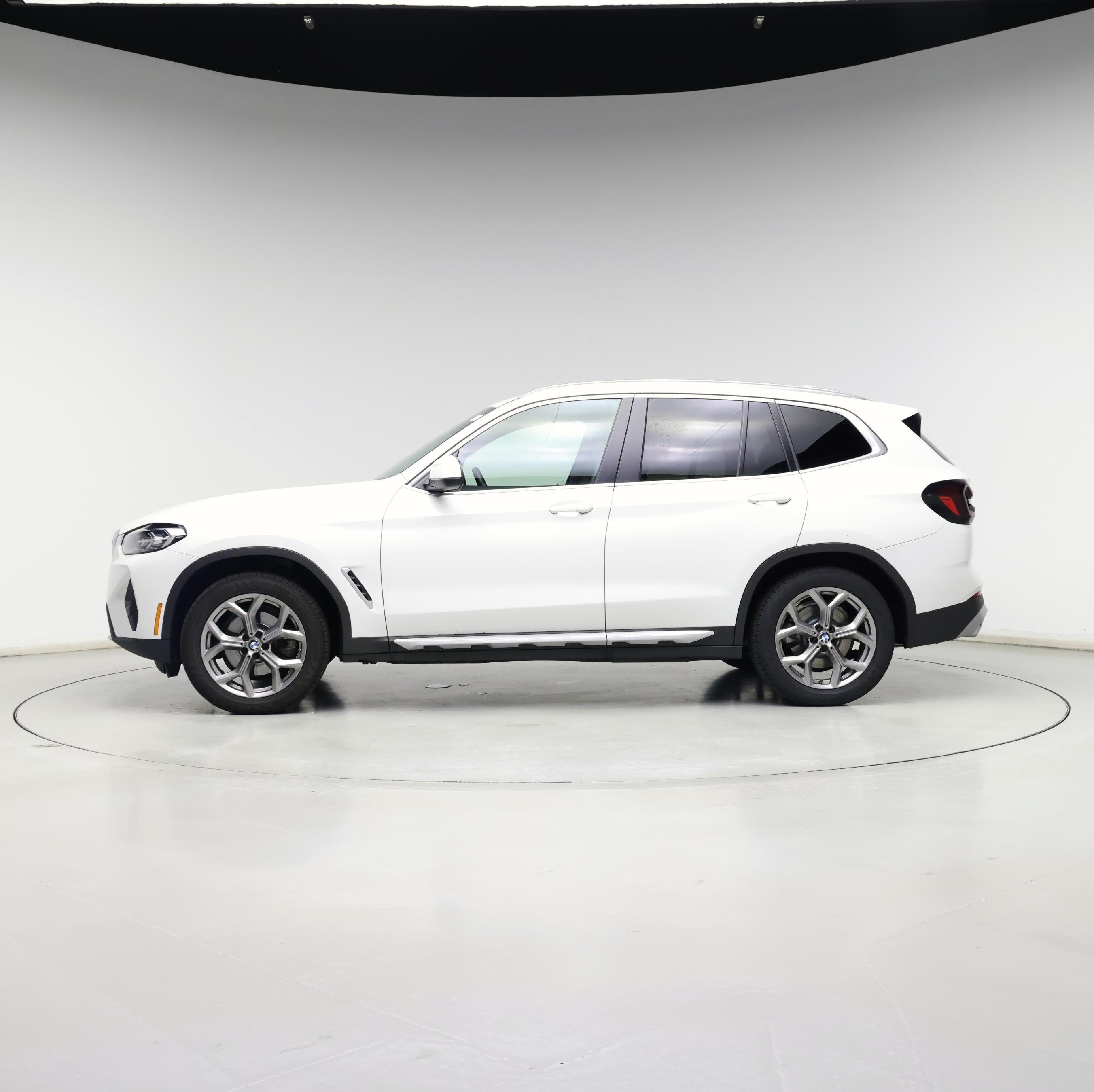 Thumbnail: 2022 BMW X3 - 3
