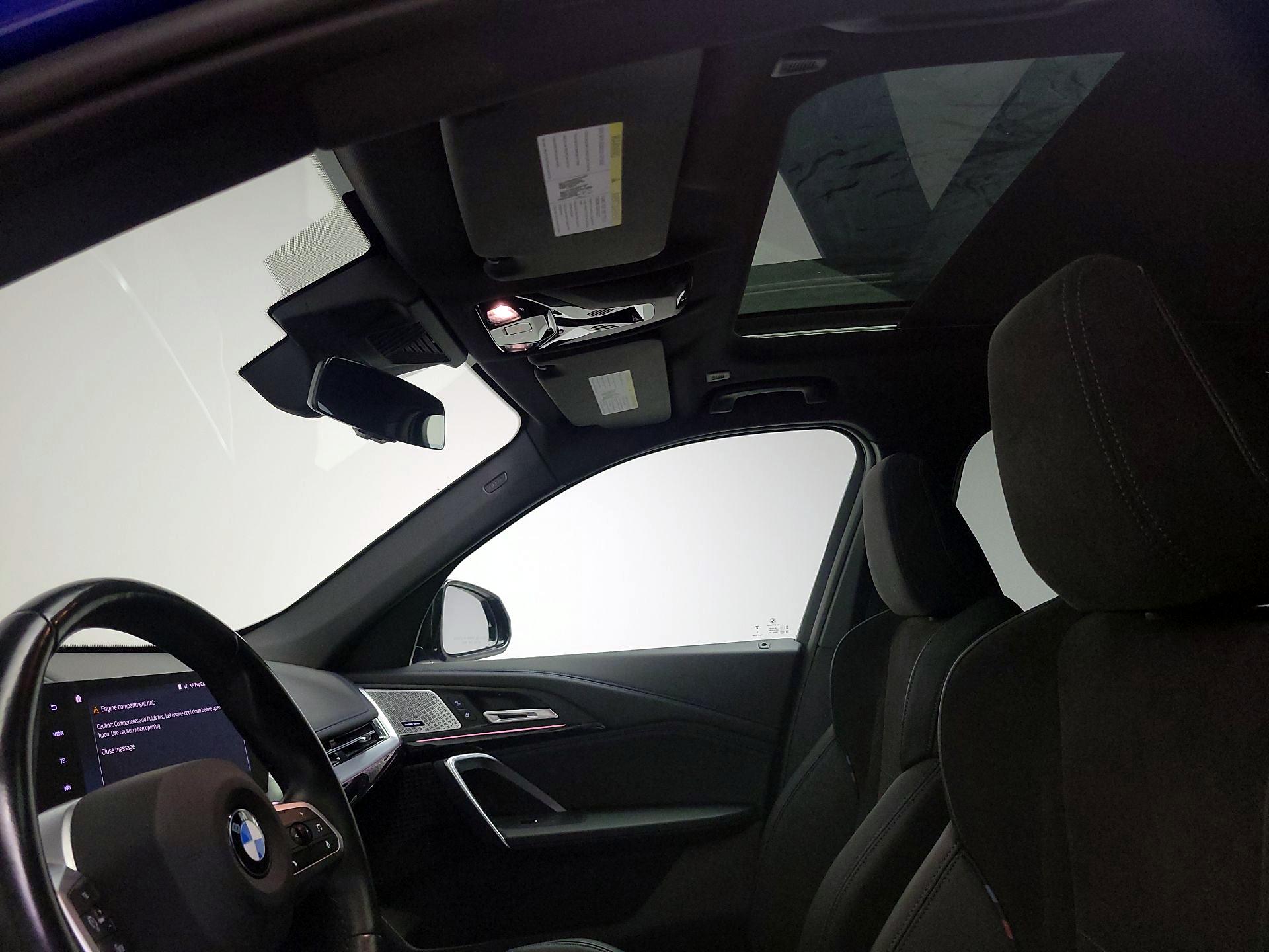 Thumbnail: 2023 BMW X1 - 20