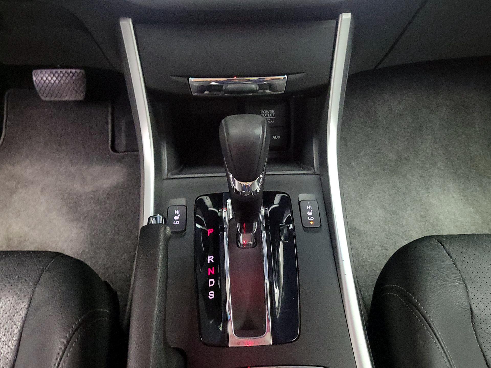 Thumbnail: 2015 Honda Accord - 17