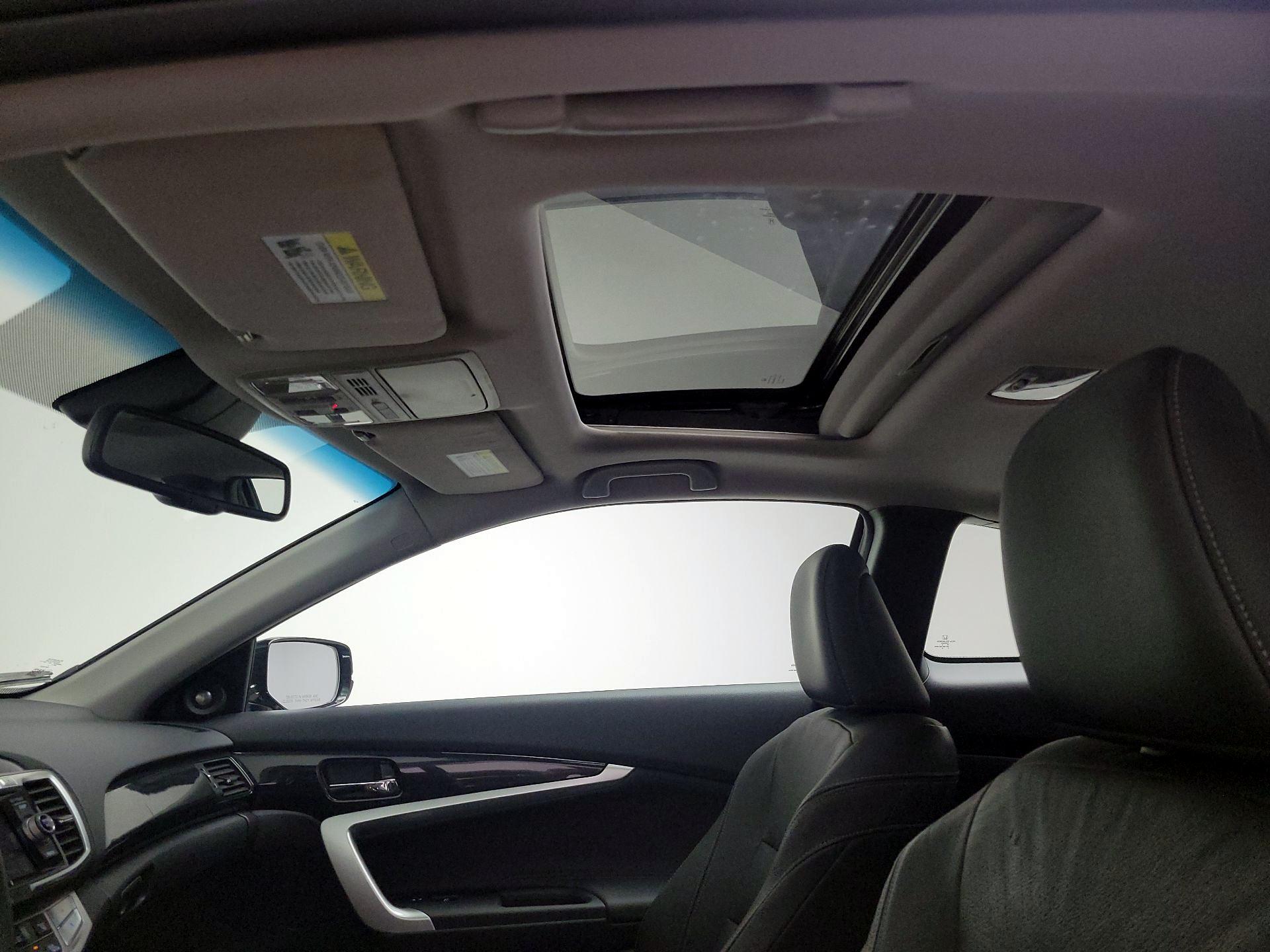 Thumbnail: 2015 Honda Accord - 19
