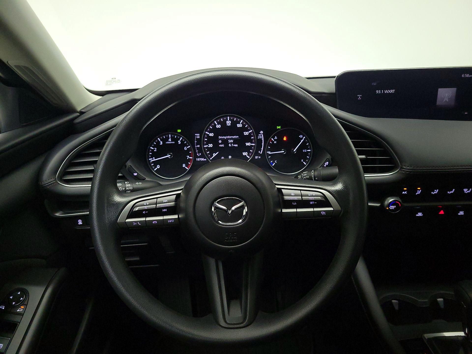 Thumbnail: 2022 Mazda Mazda3 - 10