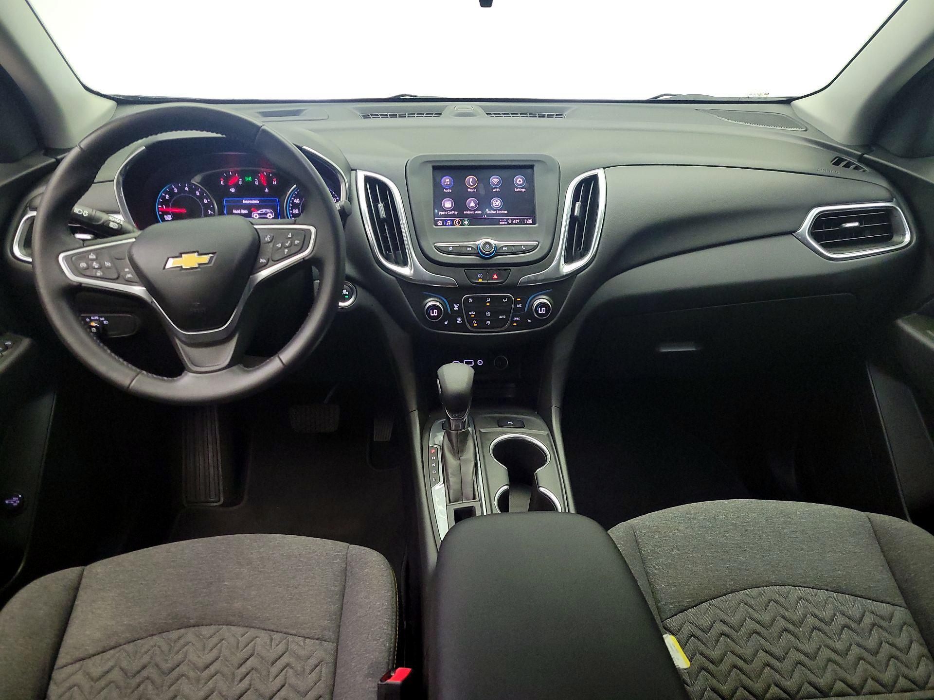 Thumbnail: 2022 Chevrolet Equinox - 9