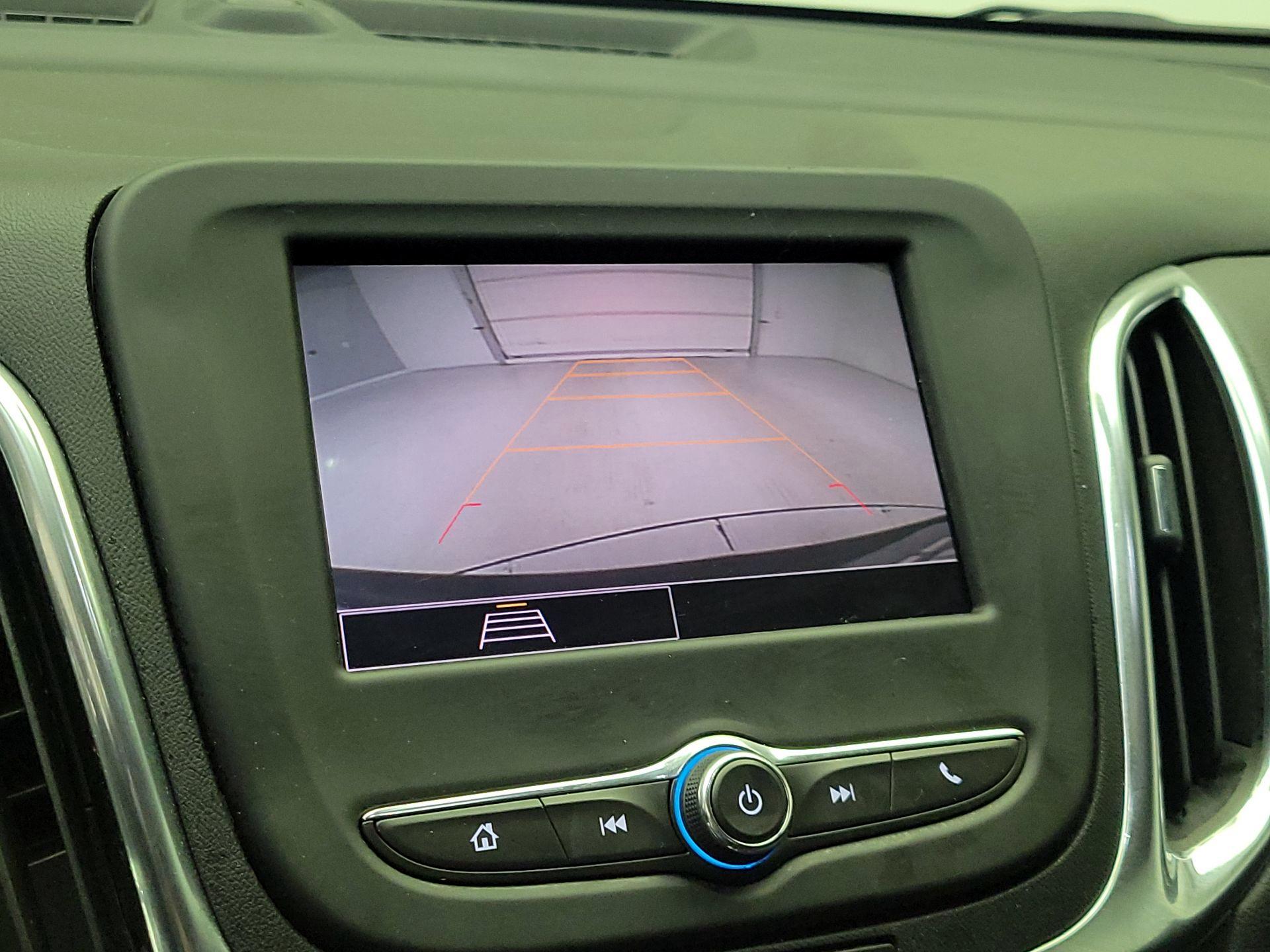 Thumbnail: 2022 Chevrolet Equinox - 14