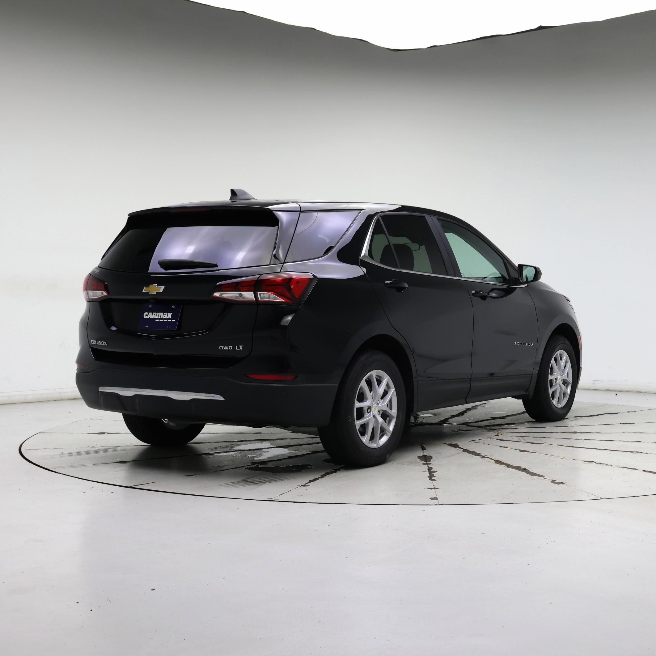 Thumbnail: 2022 Chevrolet Equinox - 8