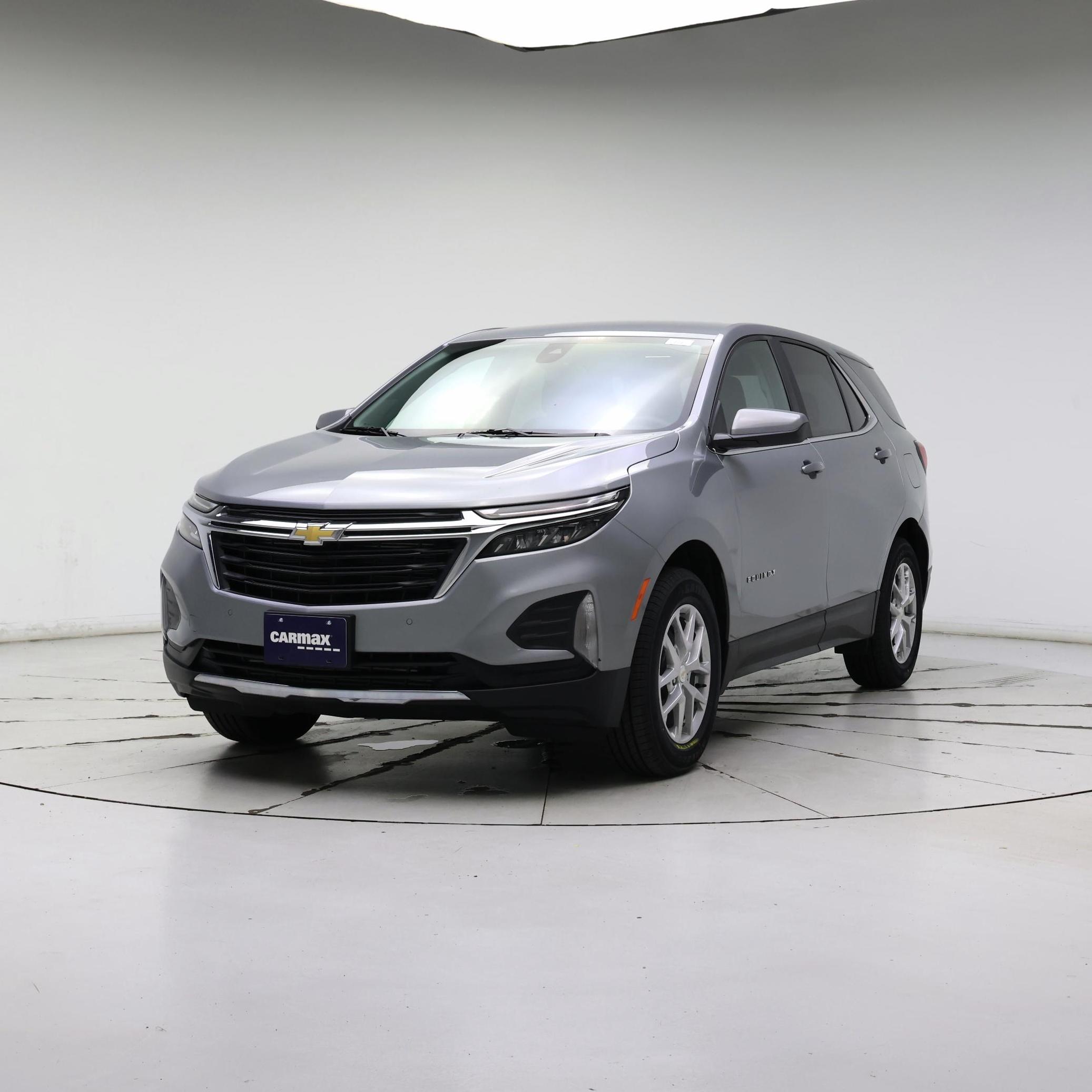 Thumbnail: 2023 Chevrolet Equinox - 4