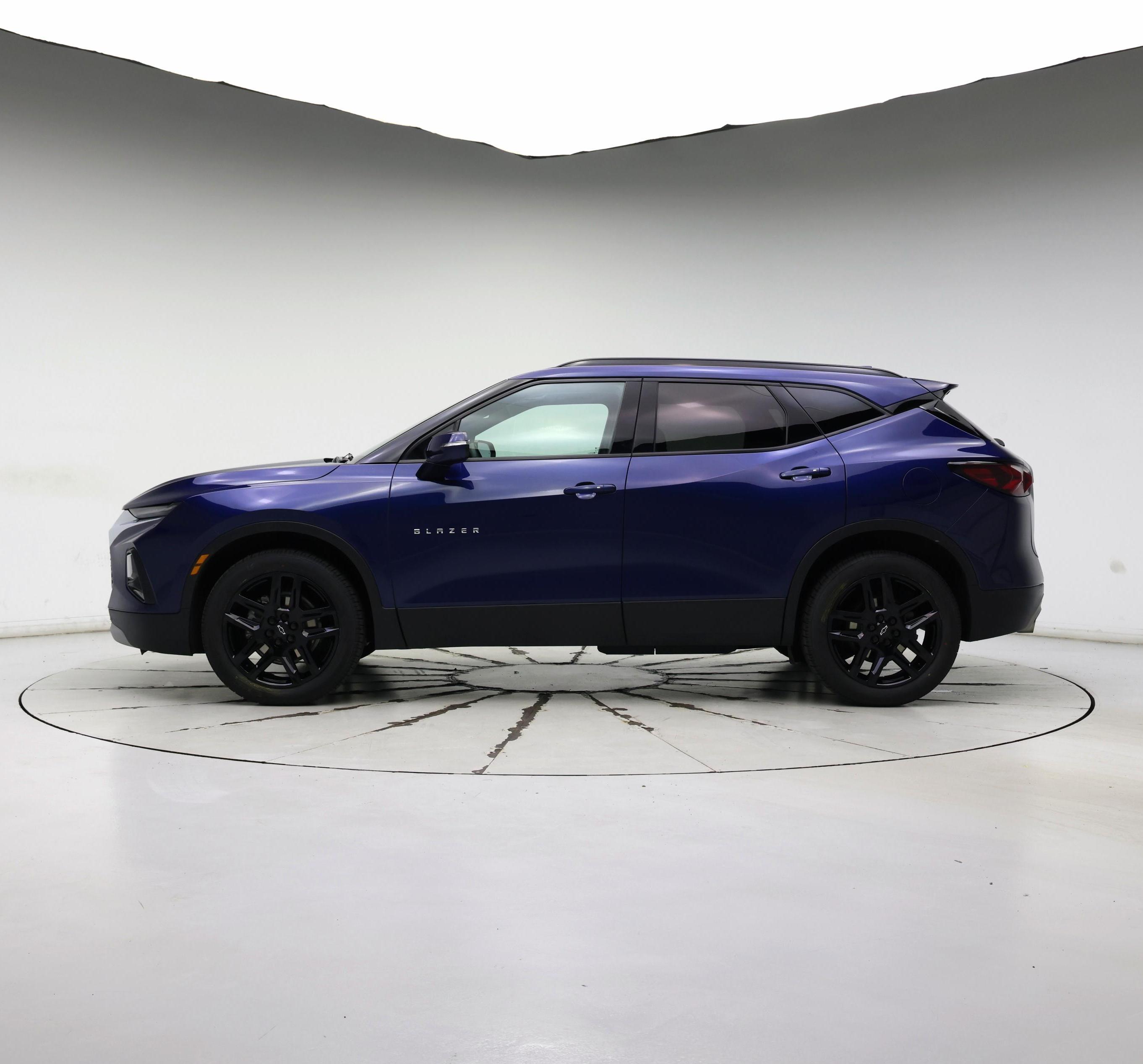 Thumbnail: 2022 Chevrolet Blazer - 3