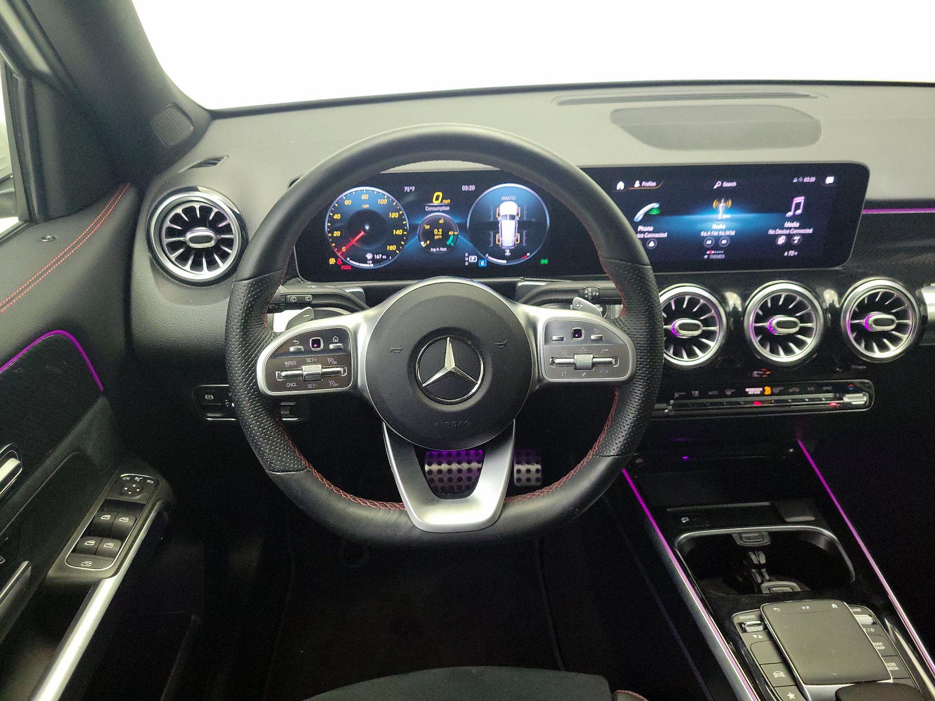 Thumbnail: 2021 Mercedes-Benz GLB - 10