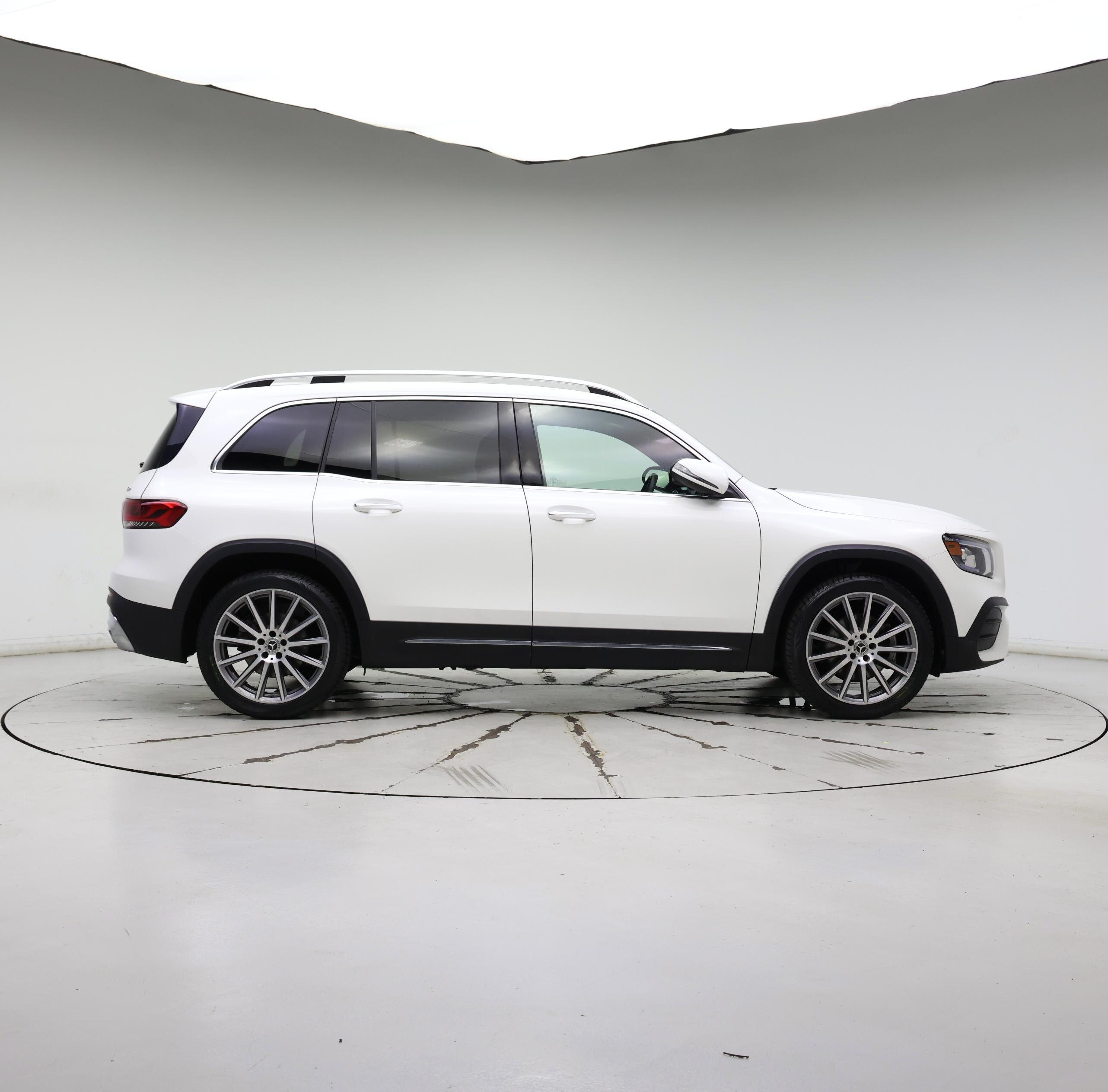Thumbnail: 2021 Mercedes-Benz GLB - 7