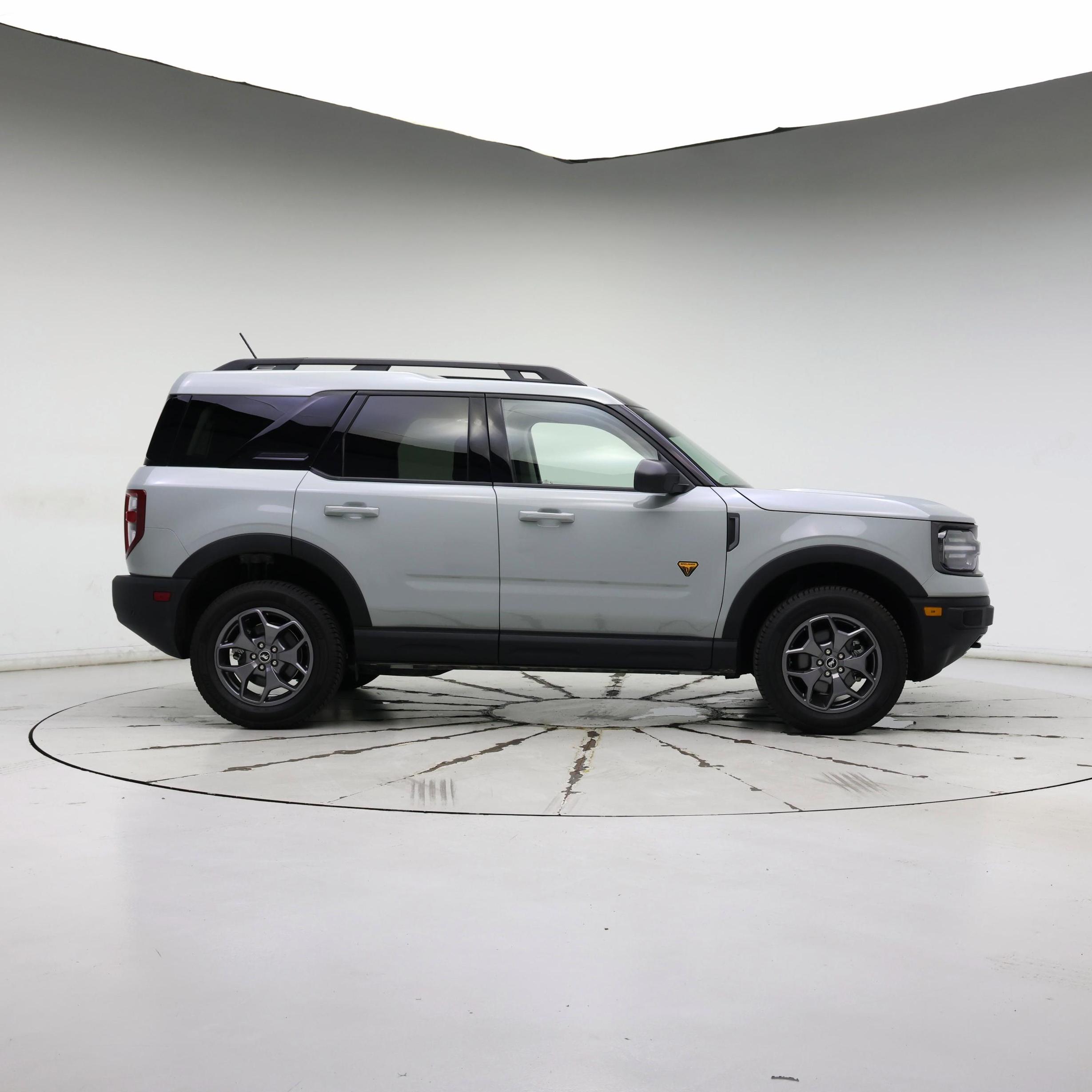 Thumbnail: 2023 Ford Bronco Sport - 7