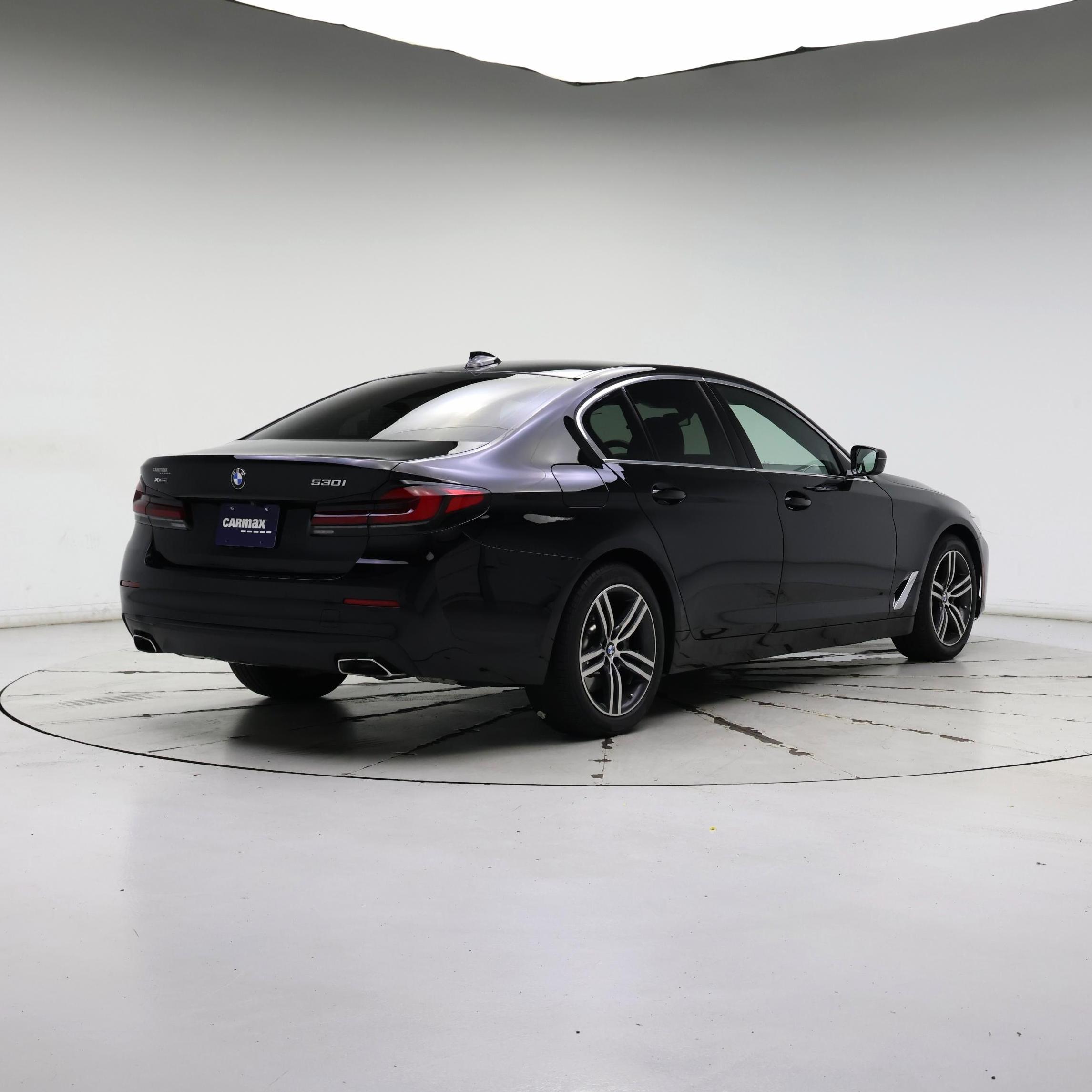 Thumbnail: 2022 BMW 5 Series - 8