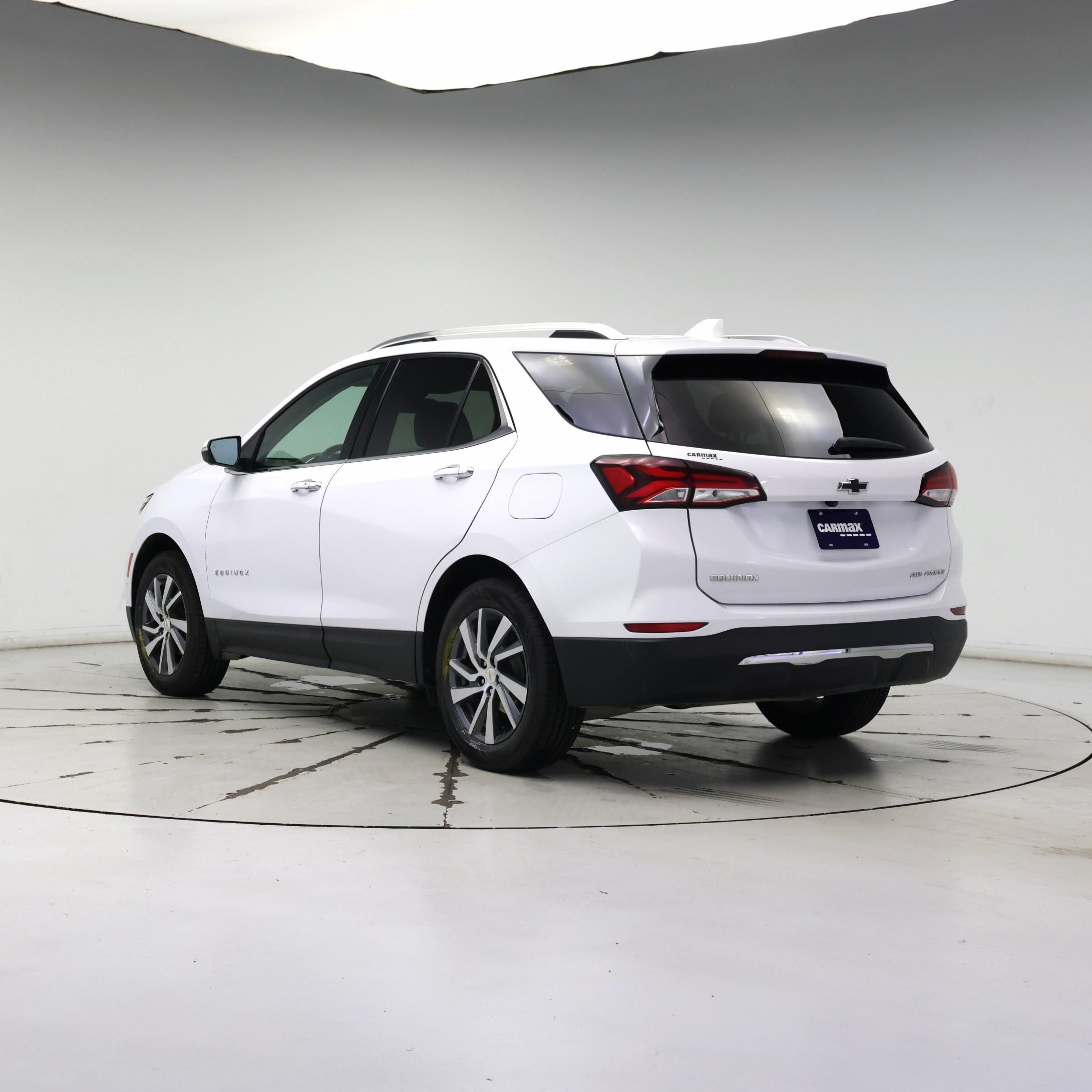 Thumbnail: 2022 Chevrolet Equinox - 2