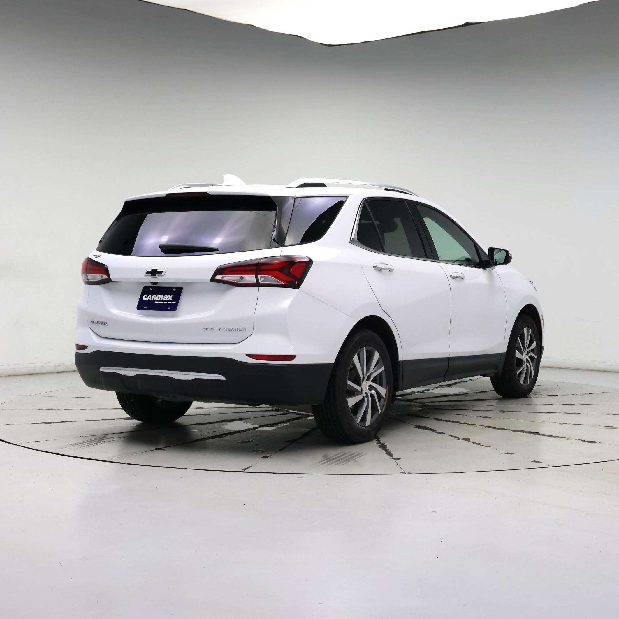 Thumbnail: 2022 Chevrolet Equinox - 8