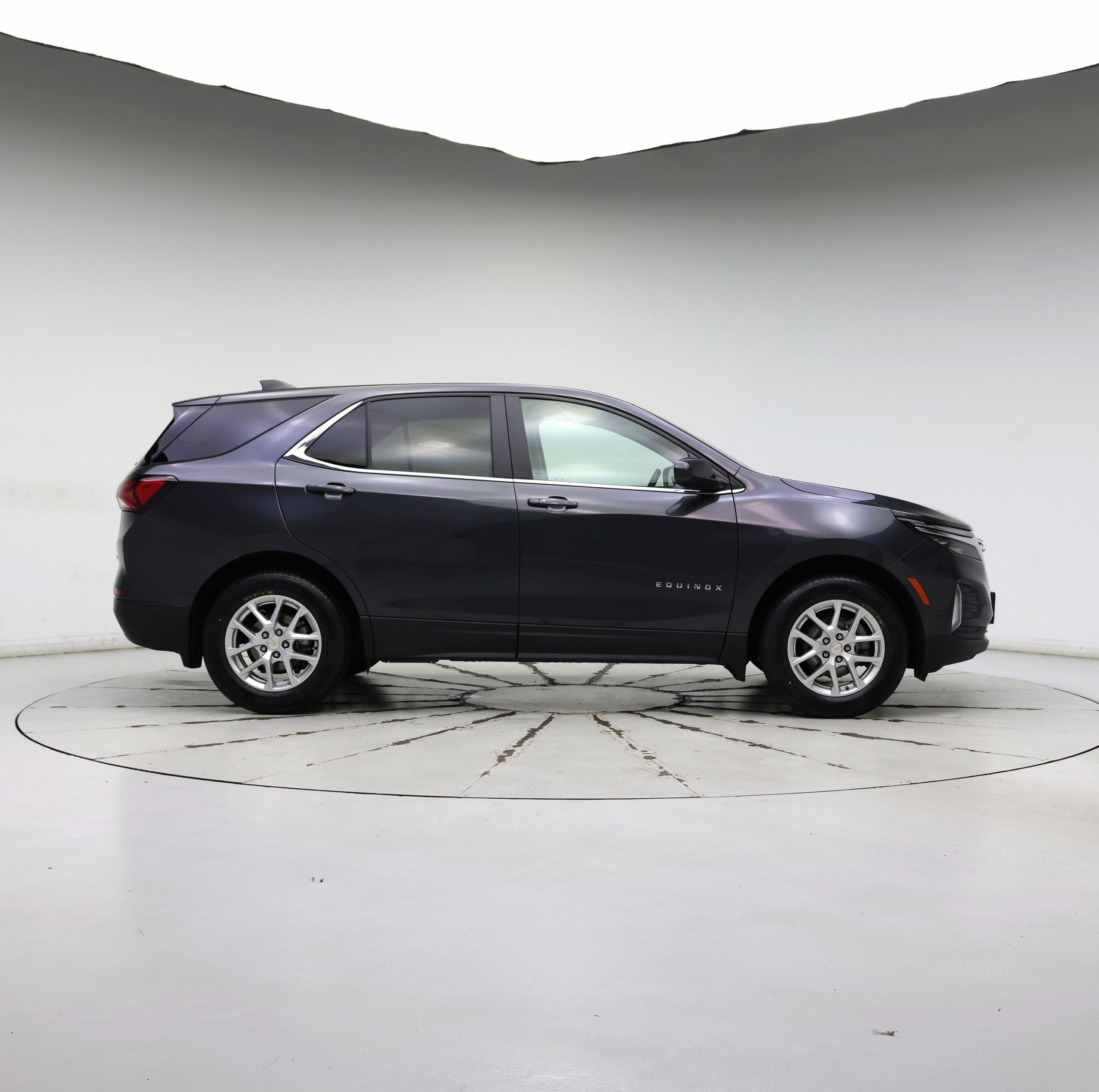 Thumbnail: 2023 Chevrolet Equinox - 7