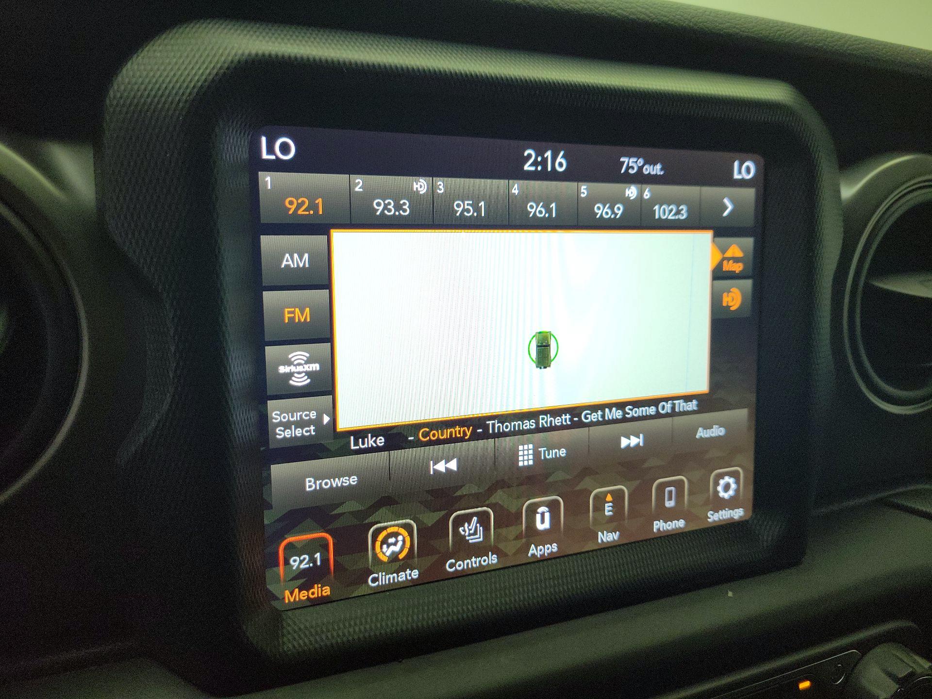 Thumbnail: 2022 Jeep Wrangler - 16