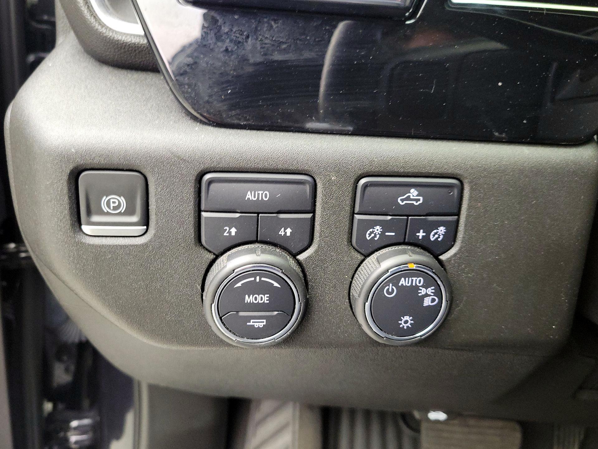Thumbnail: 2023 Chevrolet Silverado 1500 - 13