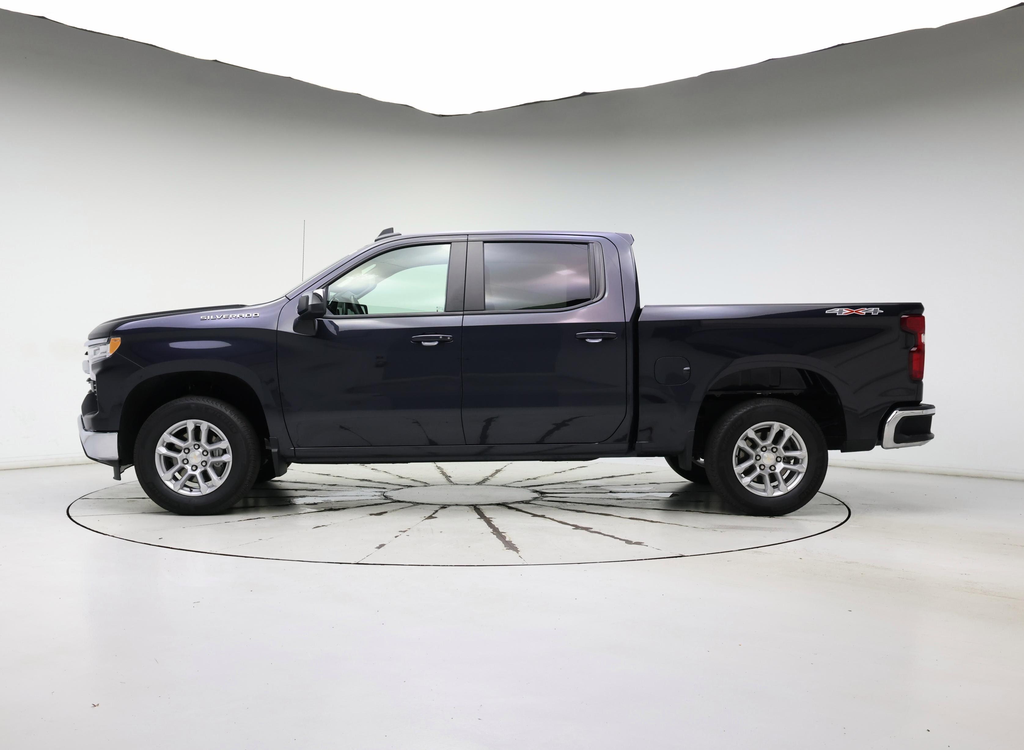 Thumbnail: 2023 Chevrolet Silverado 1500 - 3