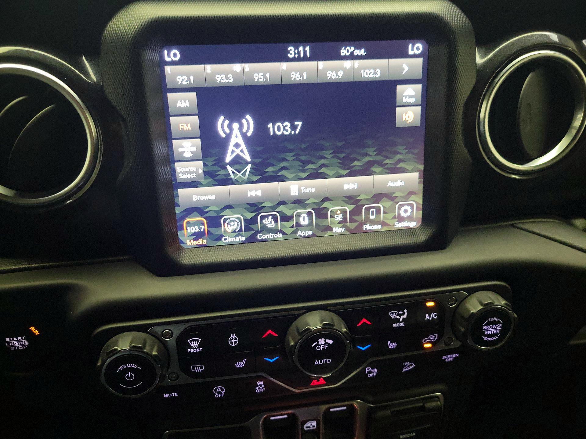 Thumbnail: 2020 Jeep Wrangler - 16