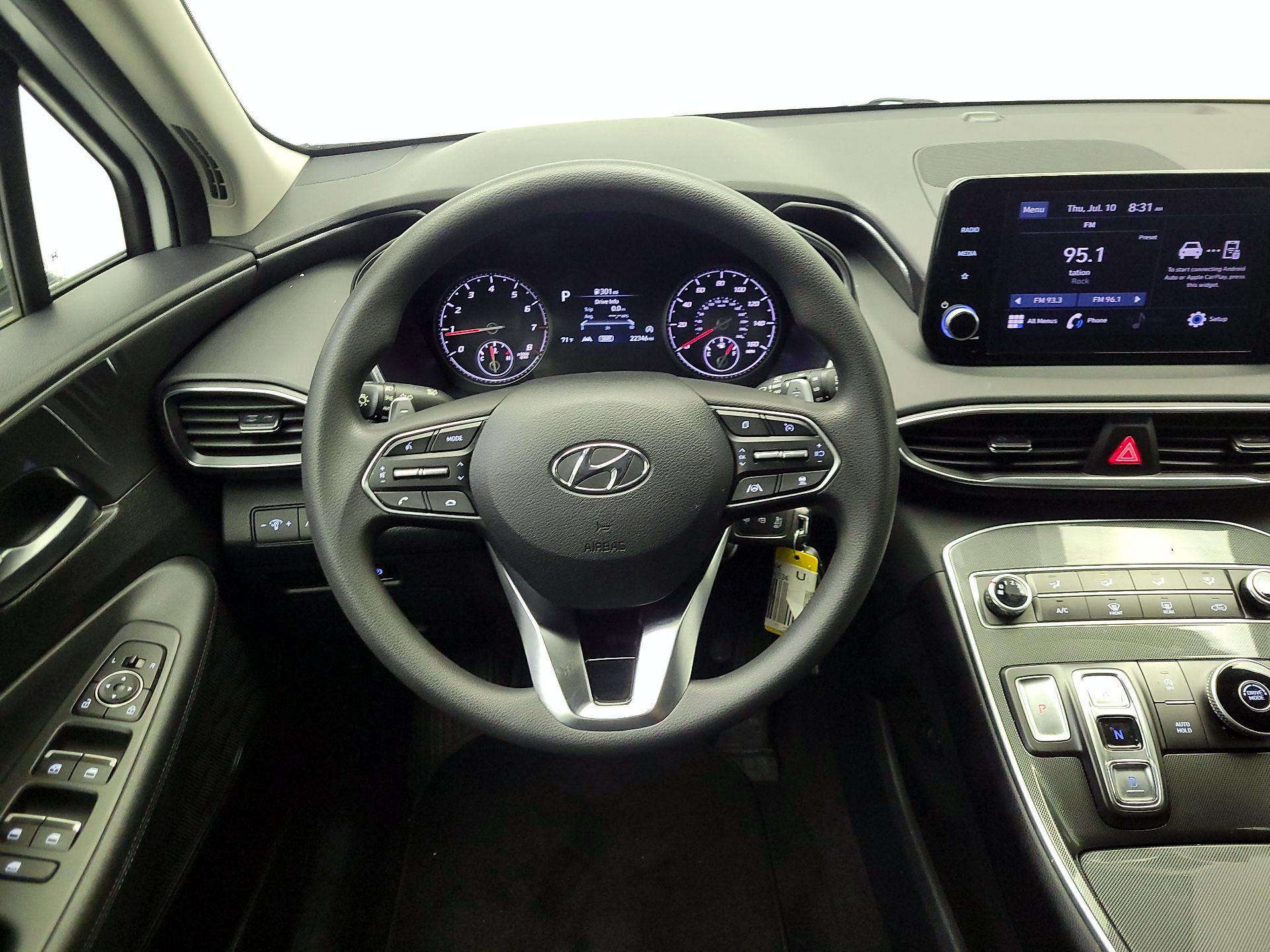 Thumbnail: 2021 Hyundai Santa Fe - 10
