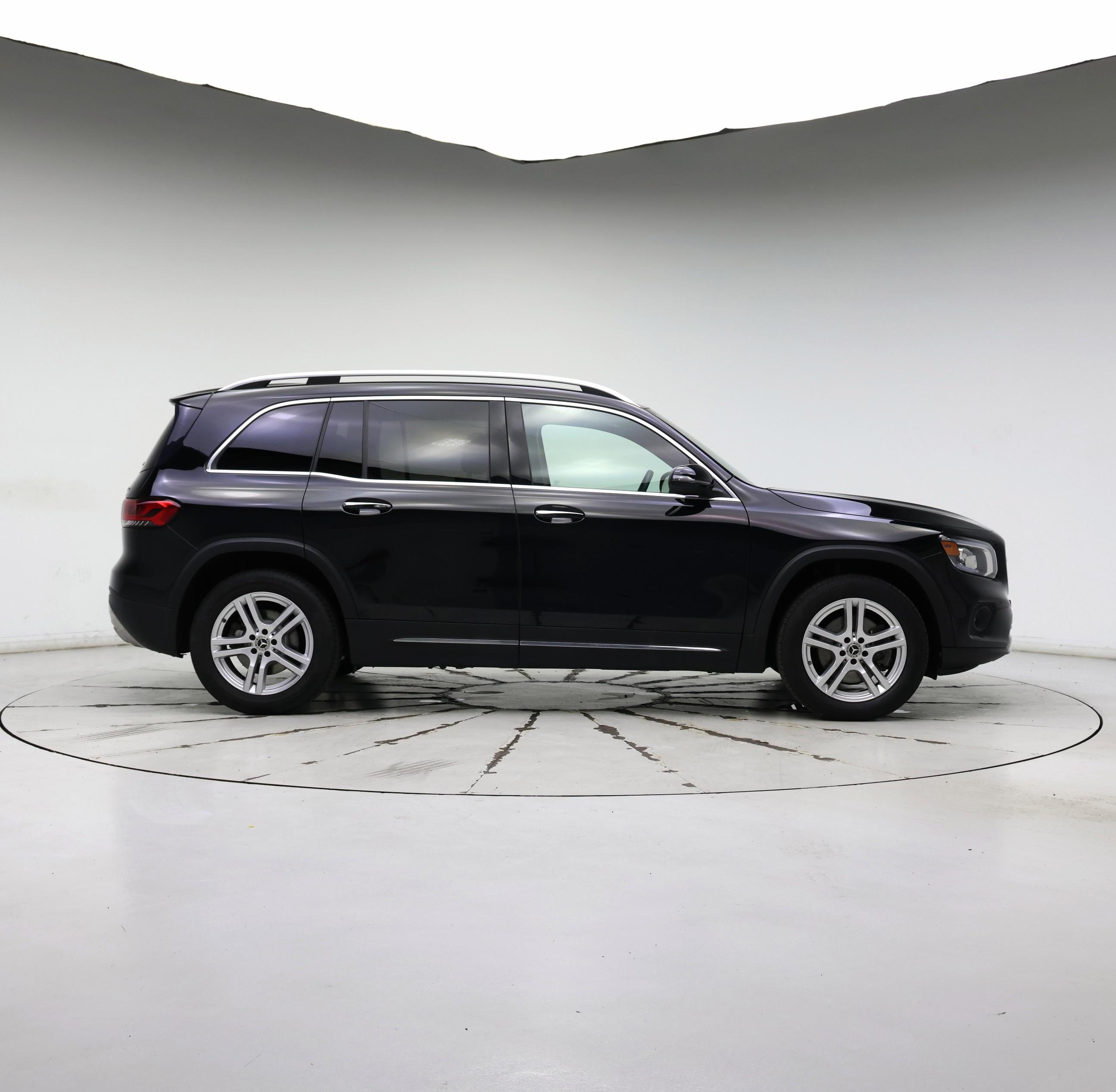 Thumbnail: 2021 Mercedes-Benz GLB - 7