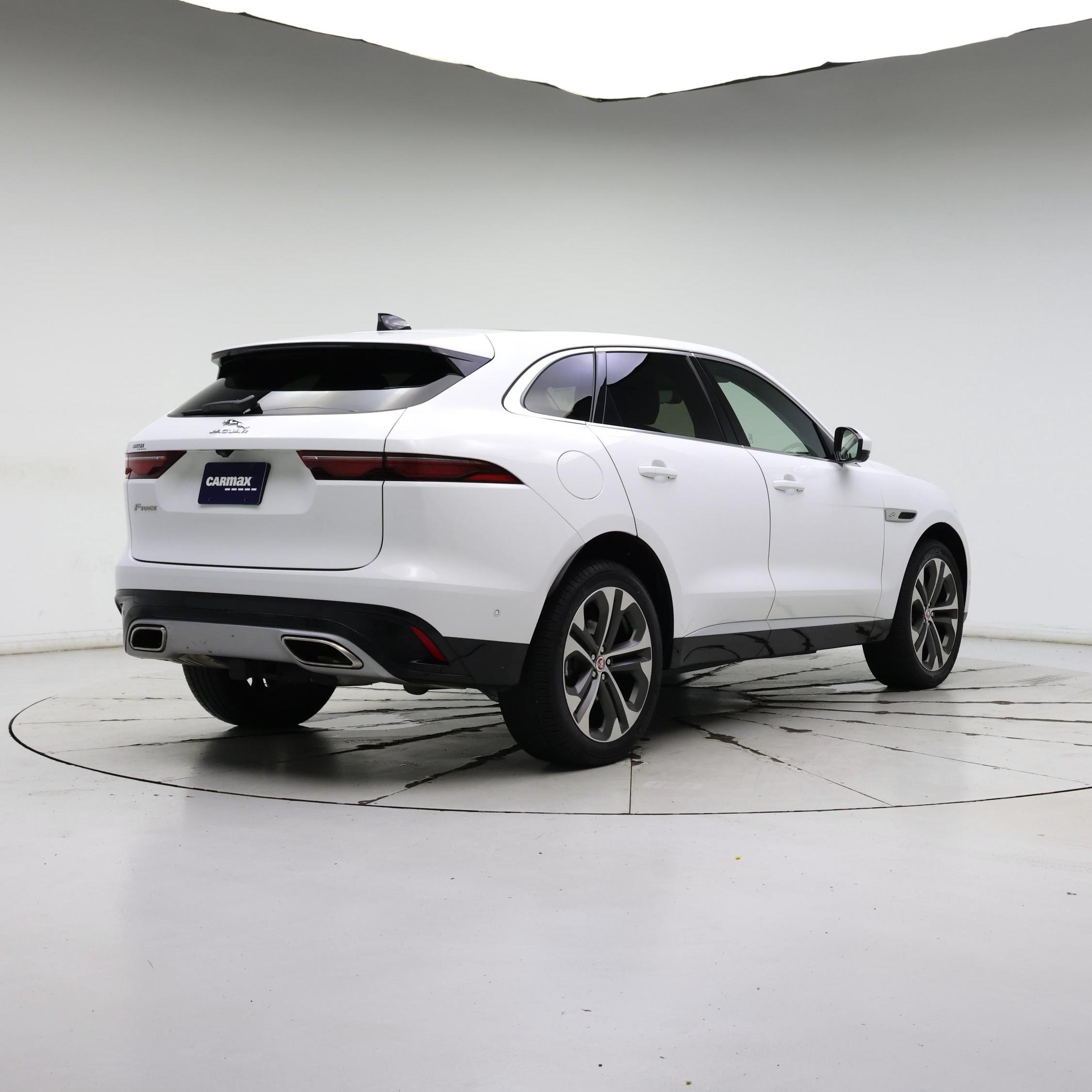 Thumbnail: 2021 Jaguar F-Pace - 8