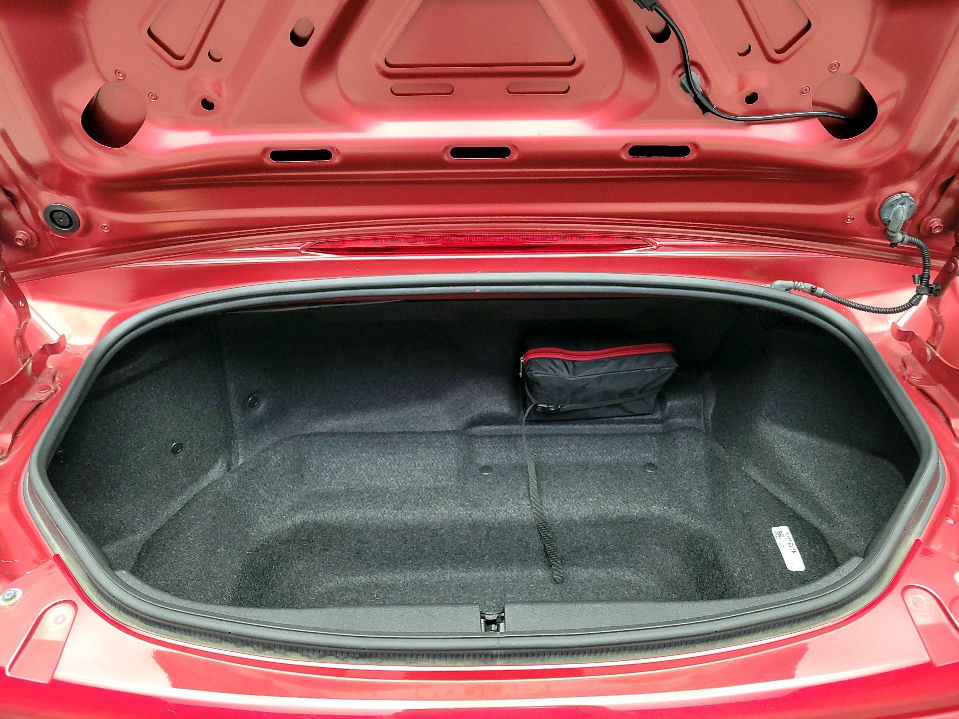 Thumbnail: 2016 Mazda MX-5 Miata - 19