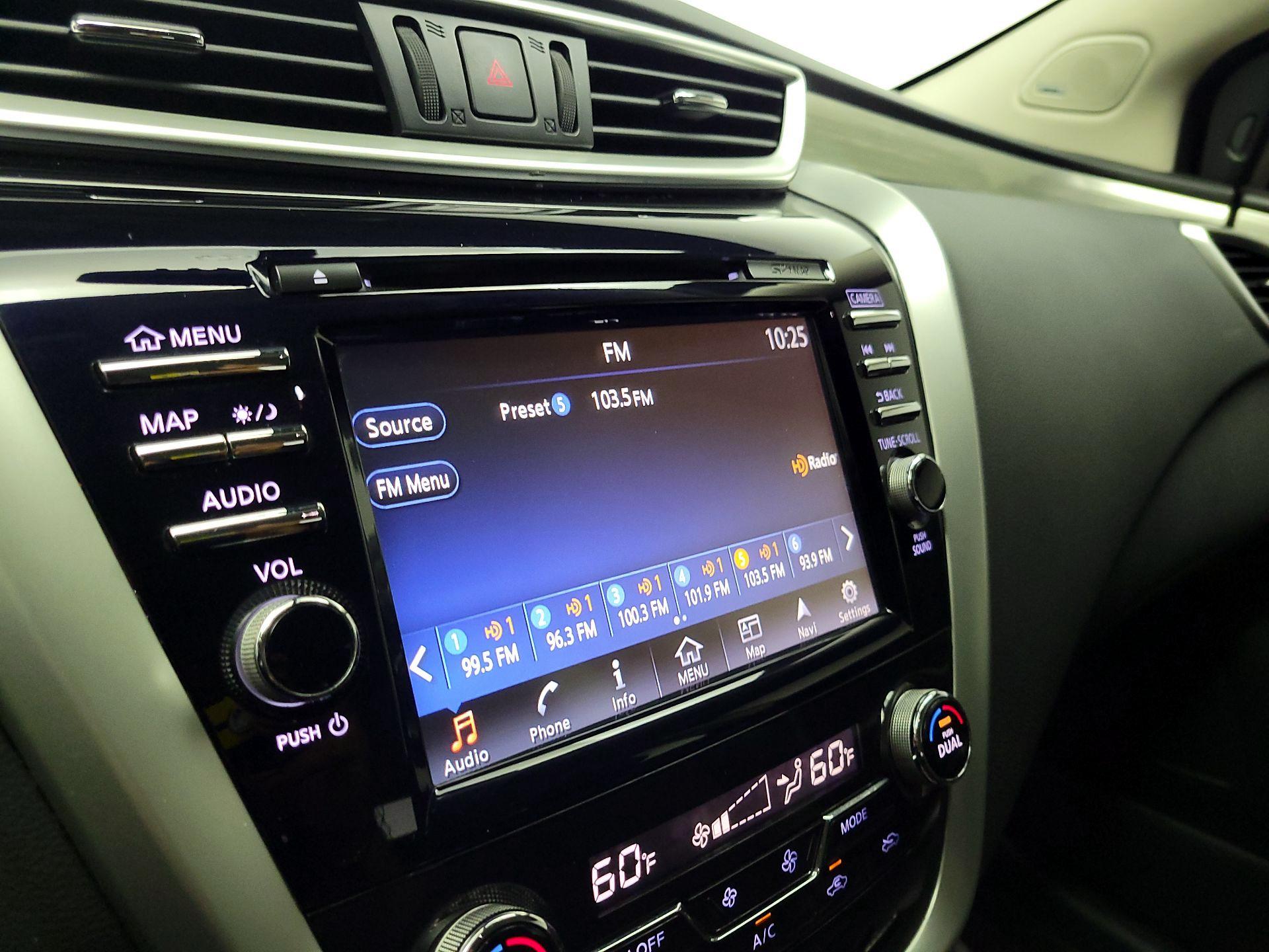 Thumbnail: 2018 Nissan Murano - 16