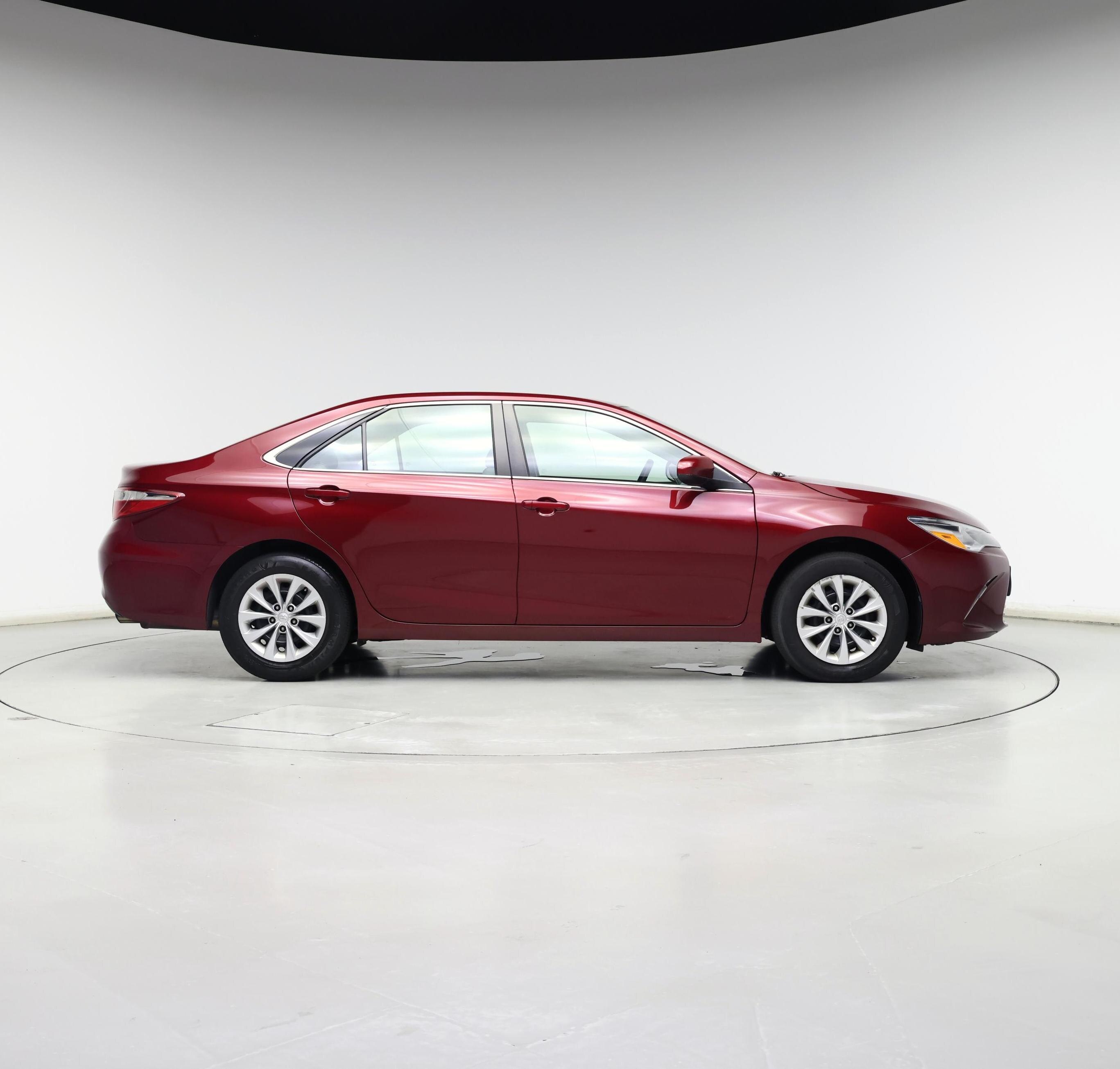 Thumbnail: 2017 Toyota Camry - 7